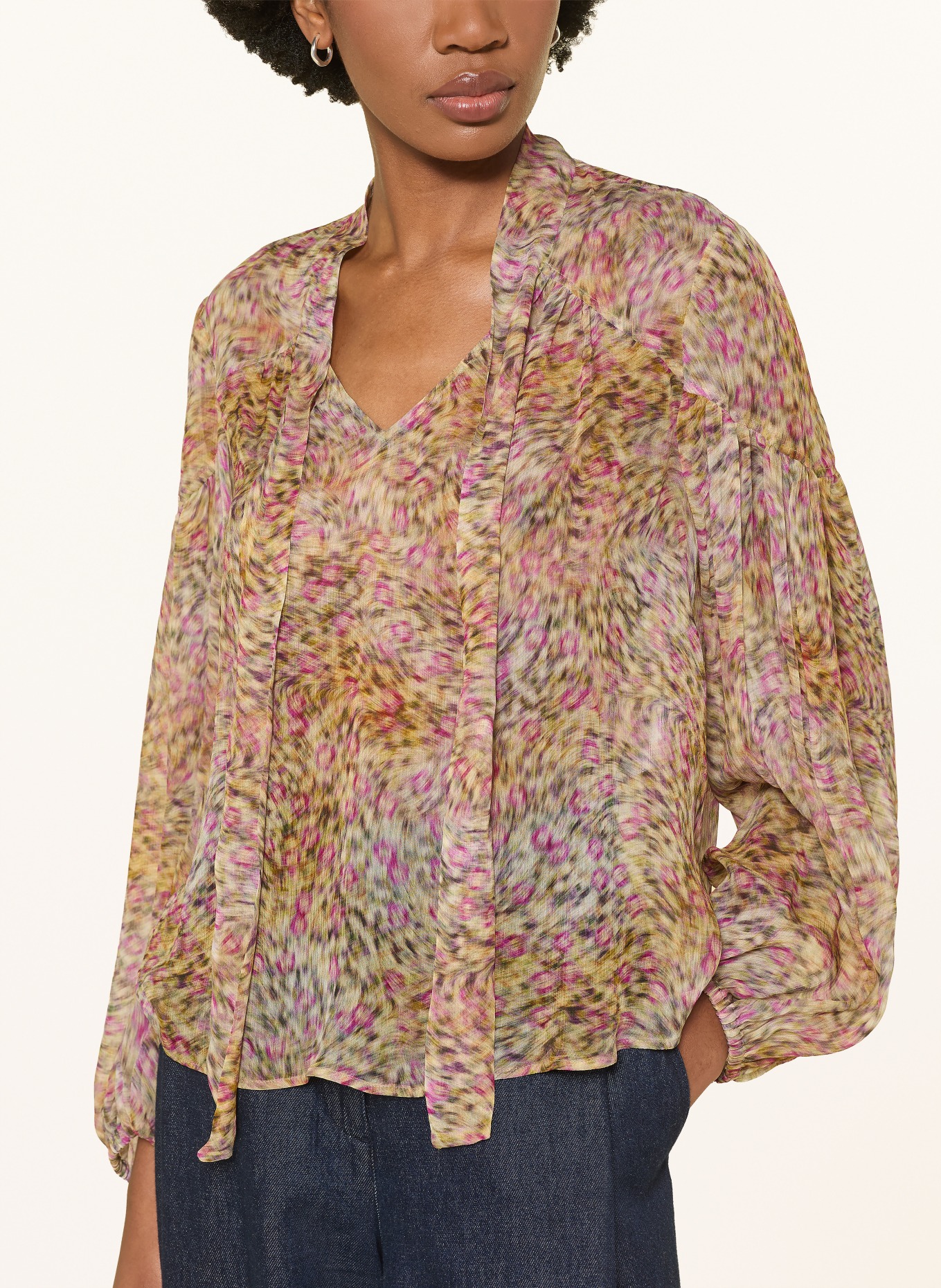 LUISA CERANO Bow-tie blouse: BEIGE / NEON PURPLE / BLACK