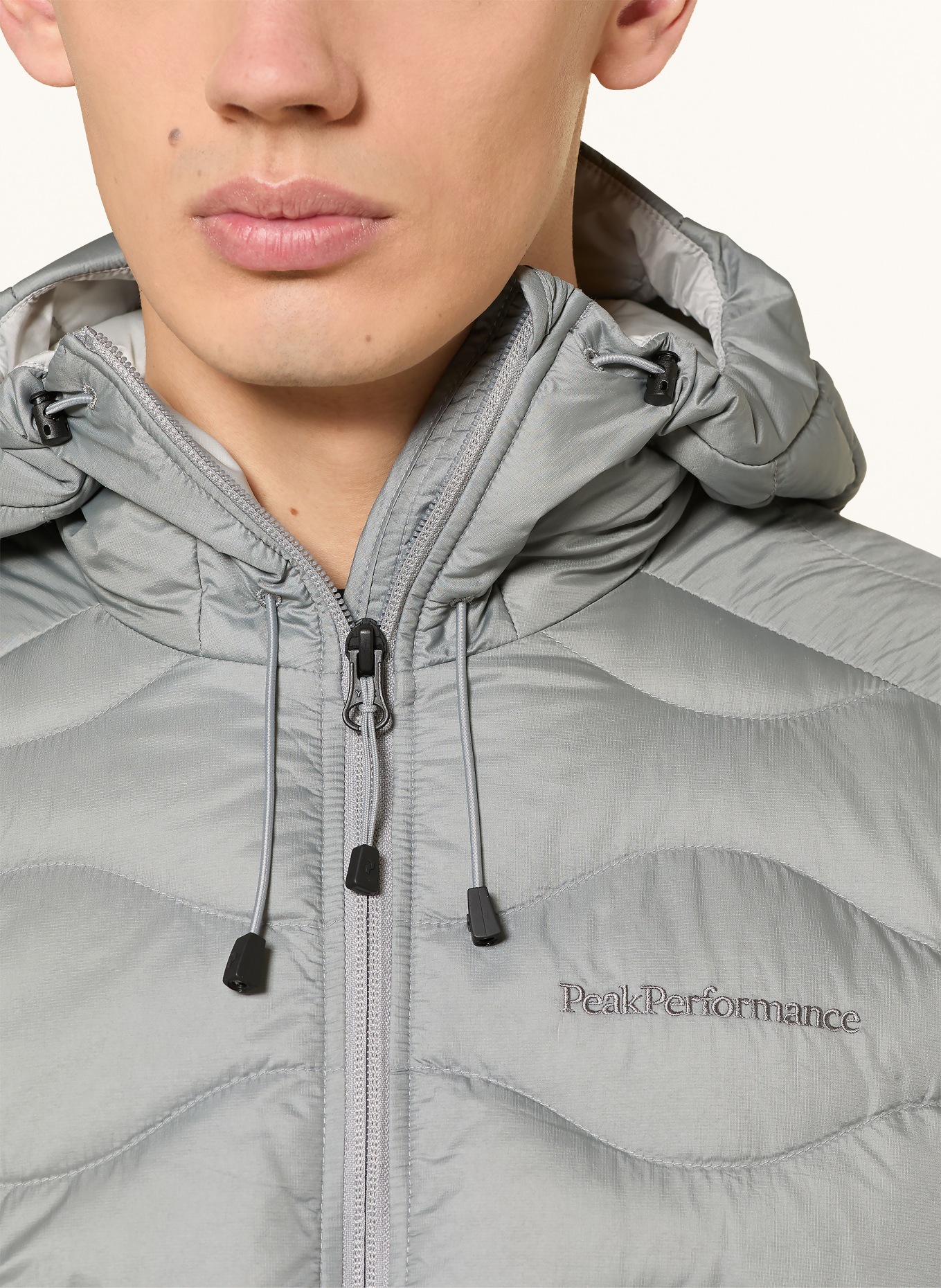 Peak Performance Daunenjacke HELIUM: GRAU
