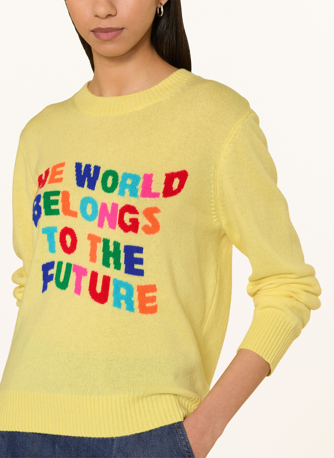 FROM FUTURE Kasjmiertrui: GEEL