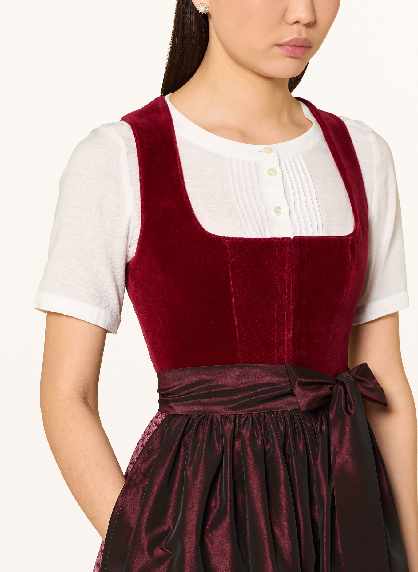Johann & Johanna Dirndl im Materialmix: ROT / DUNKELROT
