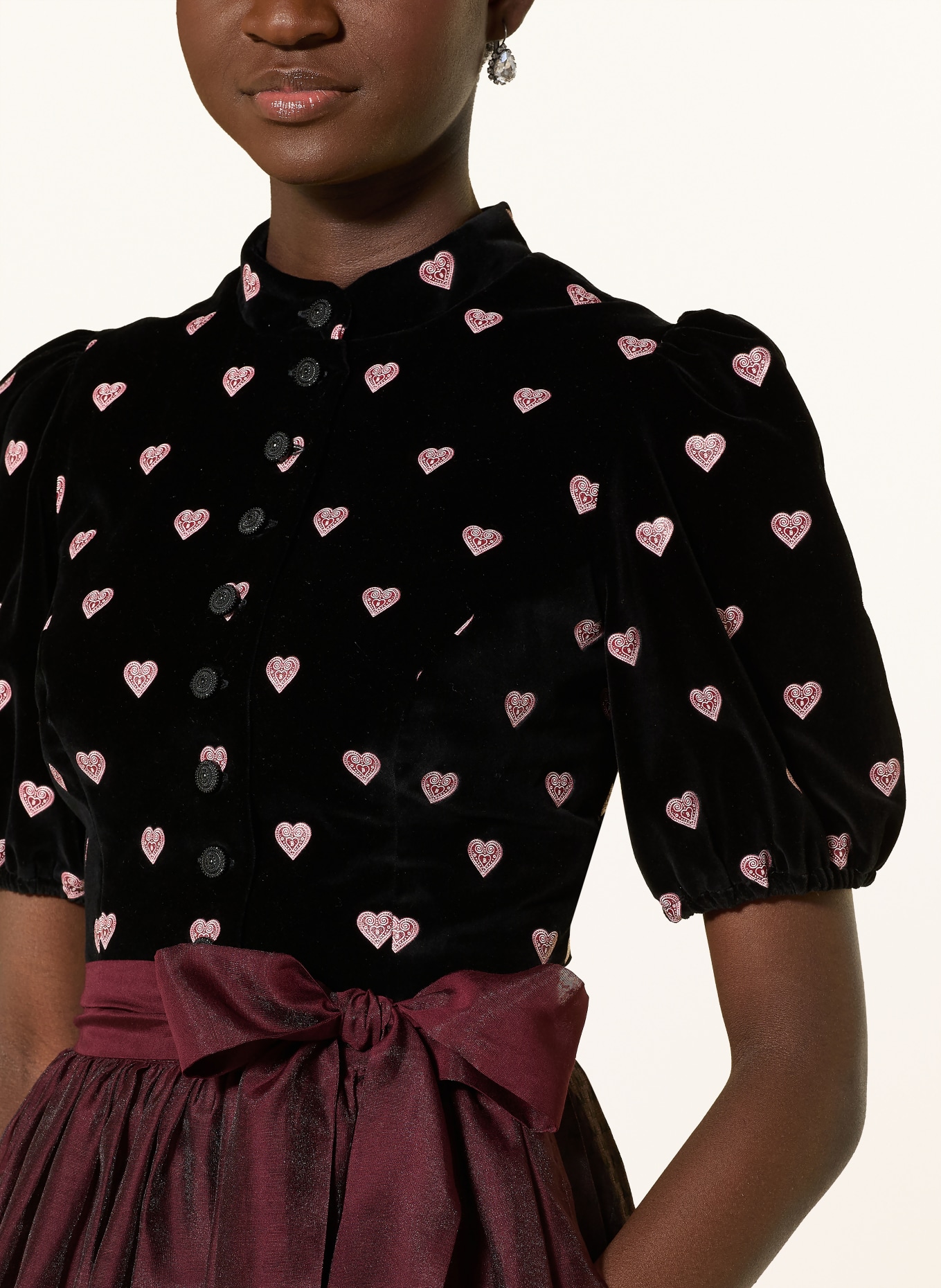Johann & Johanna Dirndl: SCHWARZ / ROSA / DUNKELROT