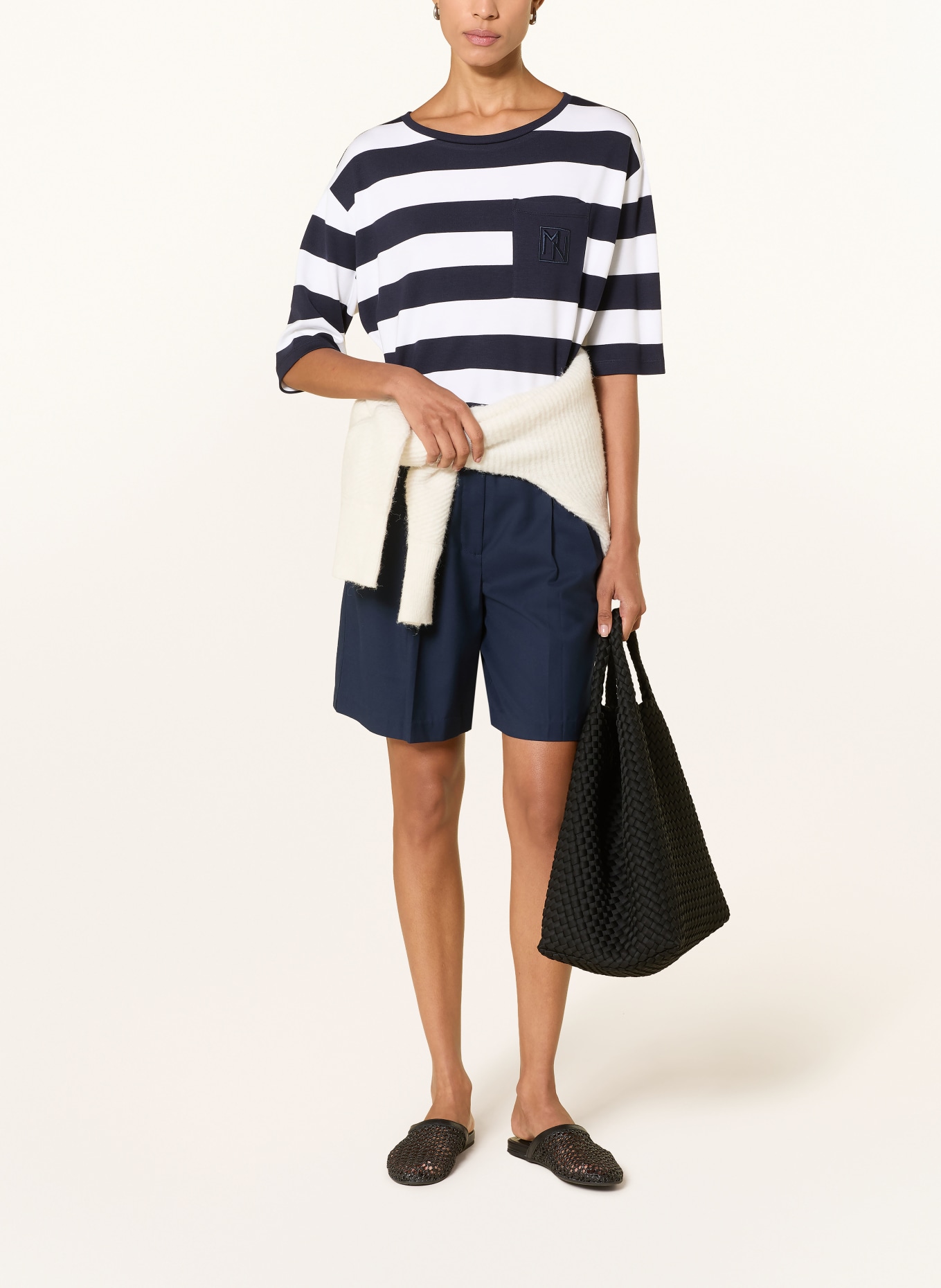 monari blouse: DONKERBLAUW / WIT