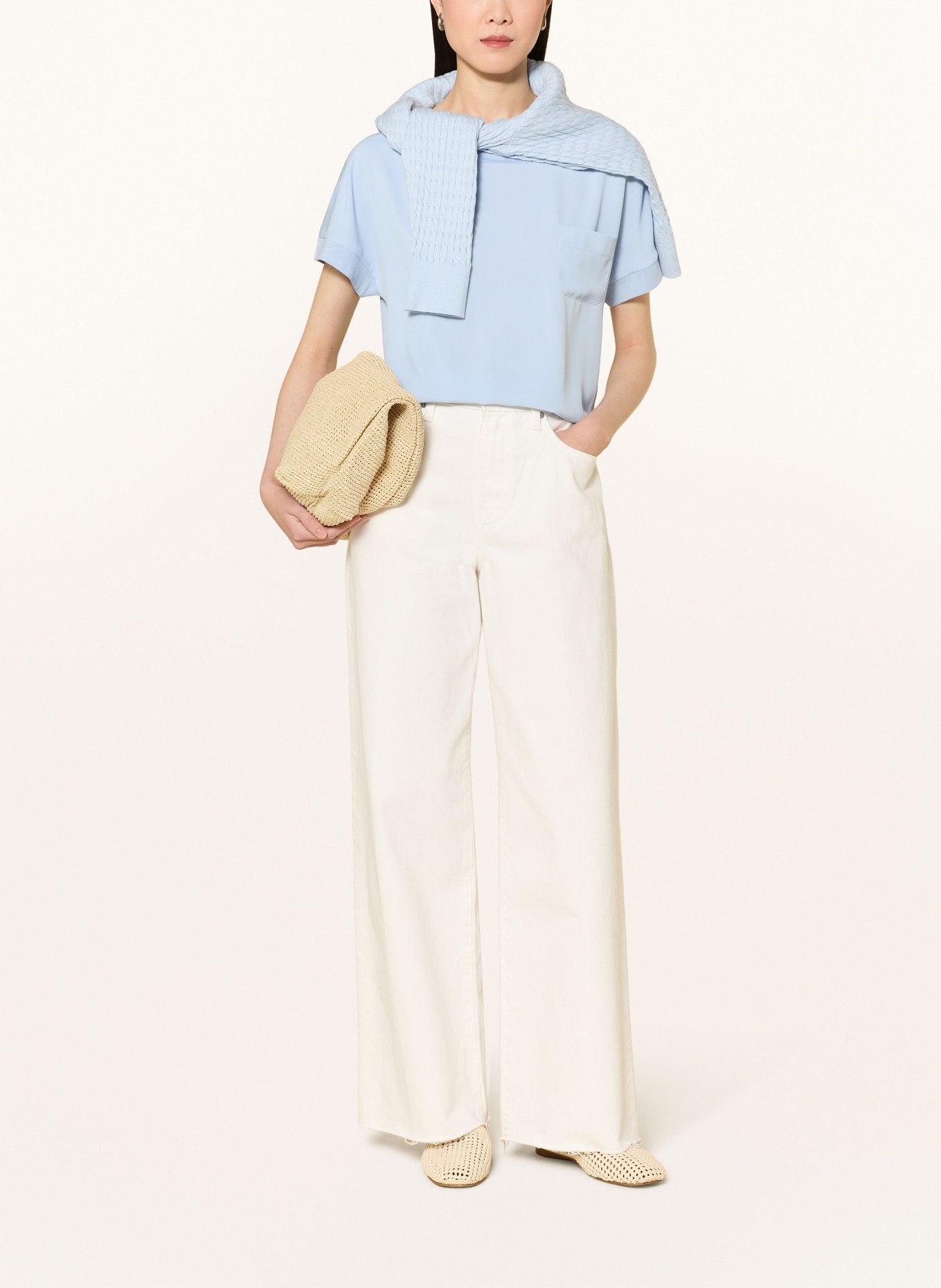 monari Blouse van verschillende stoffen: LICHTBLAUW