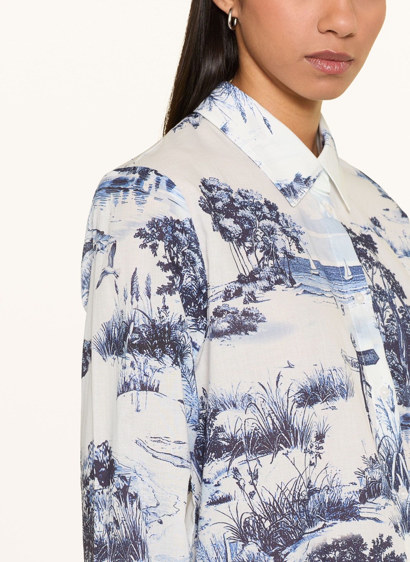 monari blouse: DARK BLUE / BLUE / WHITE