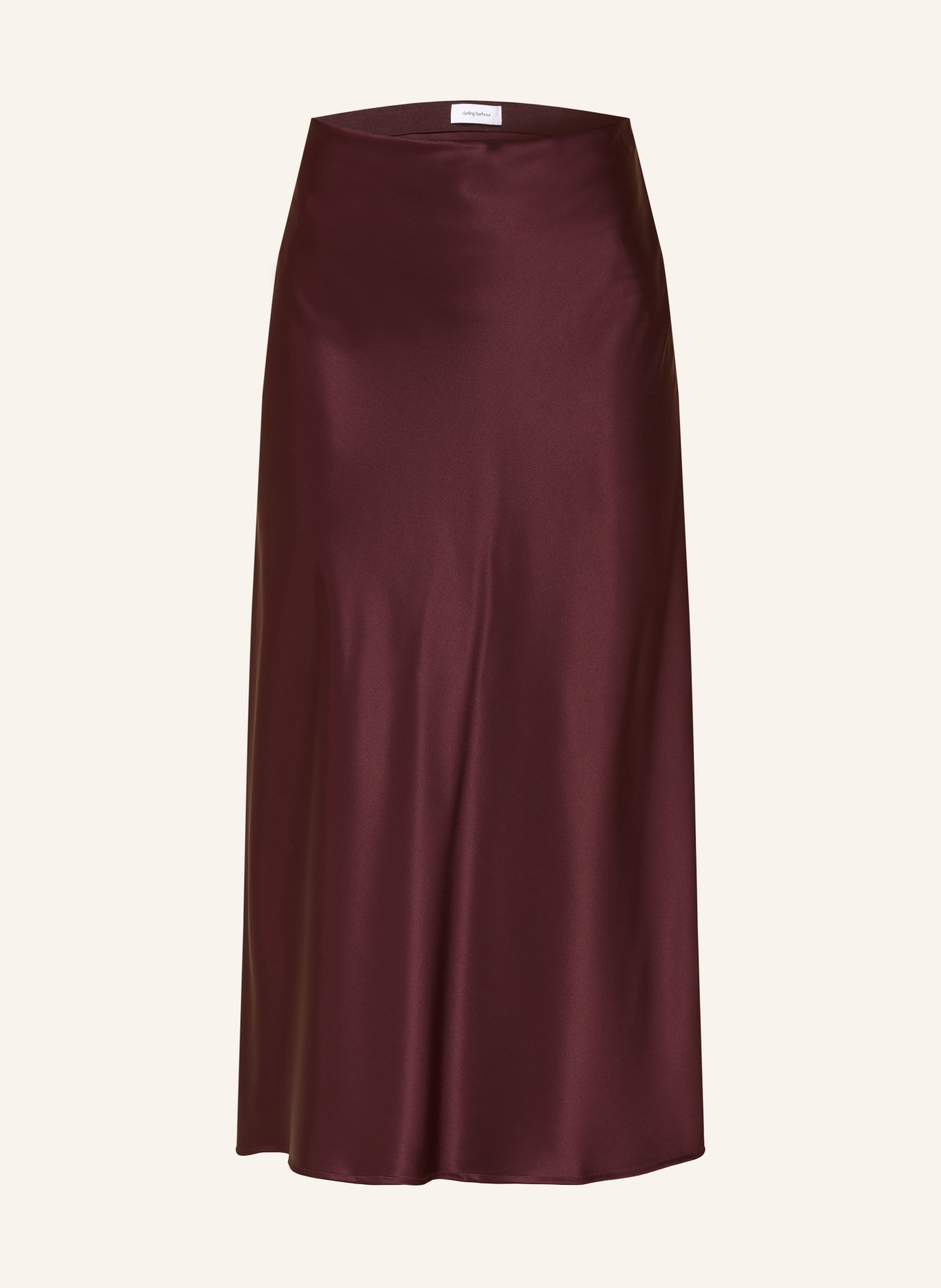 darling harbour Satinrock: deep merlot