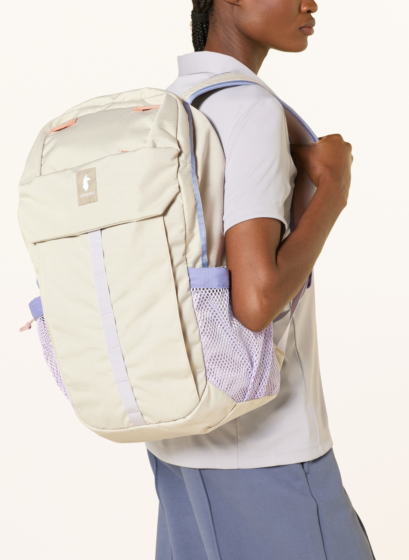 cotopaxi CLASE 28 L Backpack with Laptop Compartment: LIGHT GRAY / LIGHT PURPLE