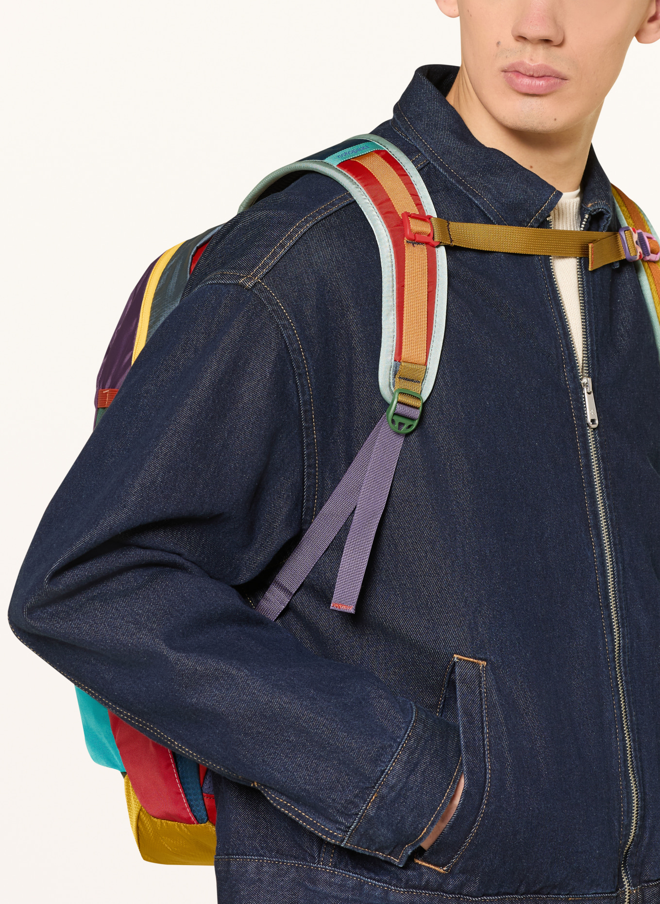 cotopaxi Rugzak CHIQUILLO DEL DÍA 26 l met laptopvak: ORANJE / PAARS / NEONBLAUW