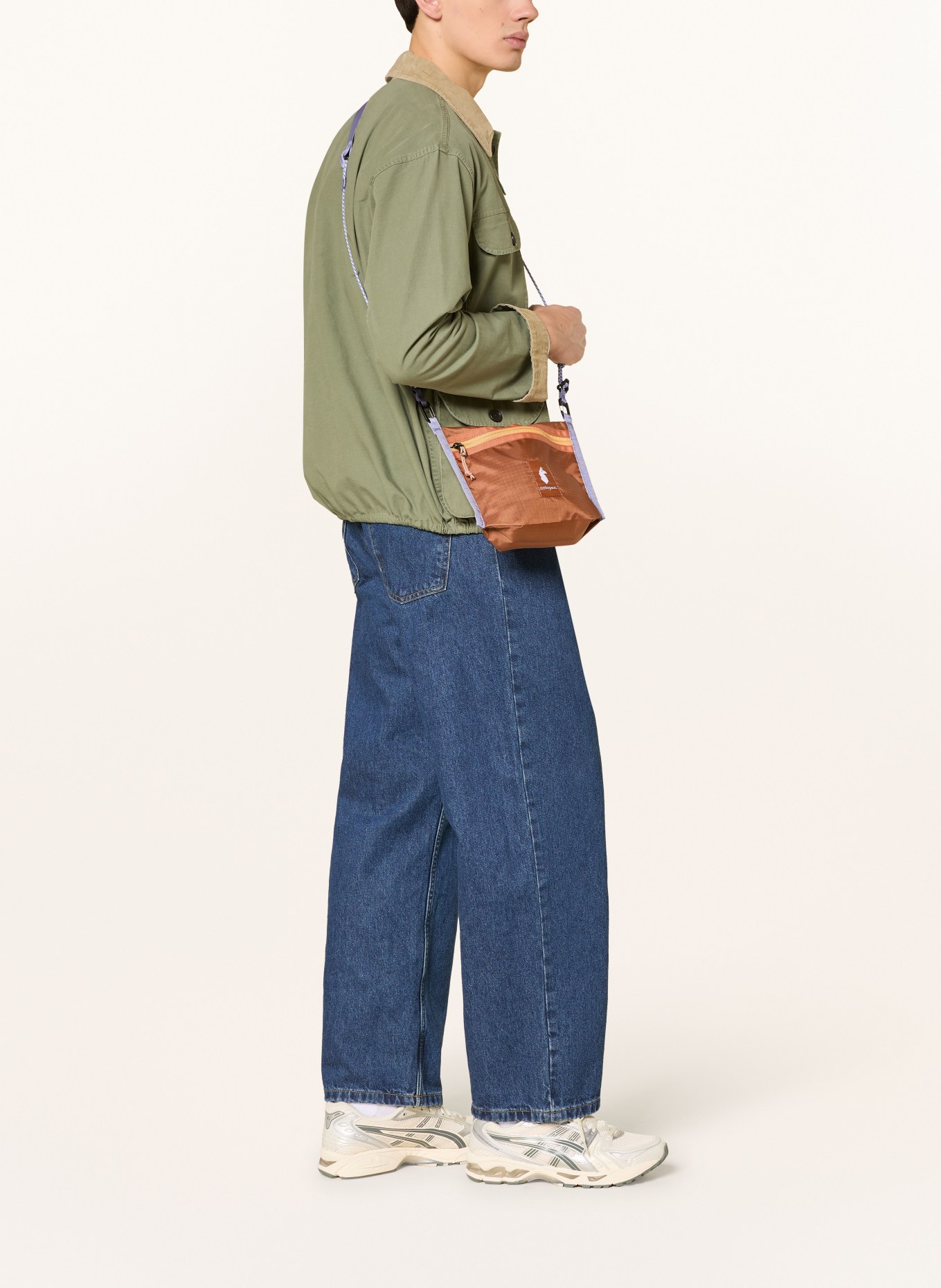 cotopaxi Schoudertas LISTA 2 L: COGNAC / LICHTPAARS / LICHTORANJE