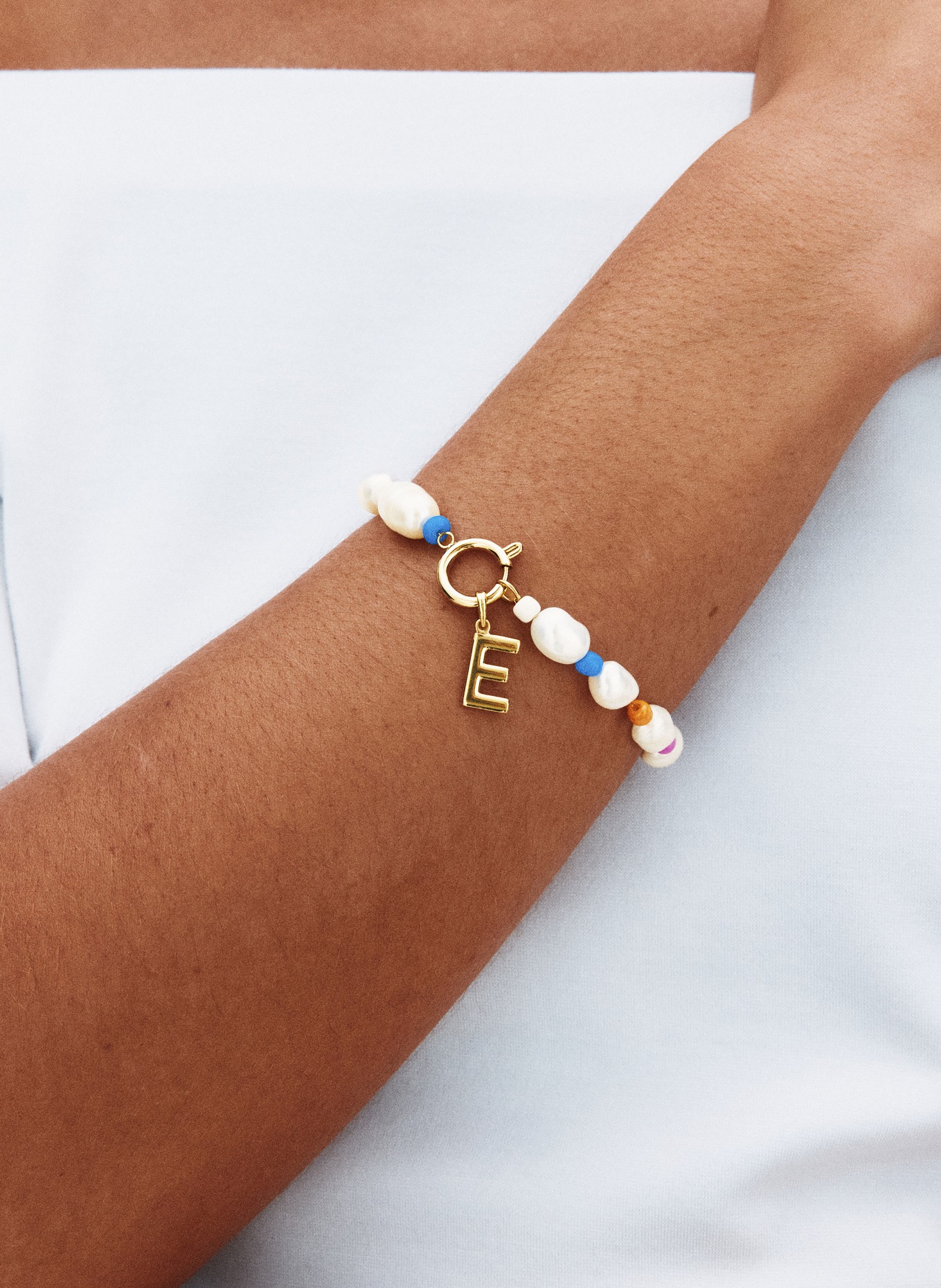 EDBLAD Náramek VOYAGE: BÍLÁ / RŮŽOVÁ / MODRÁ