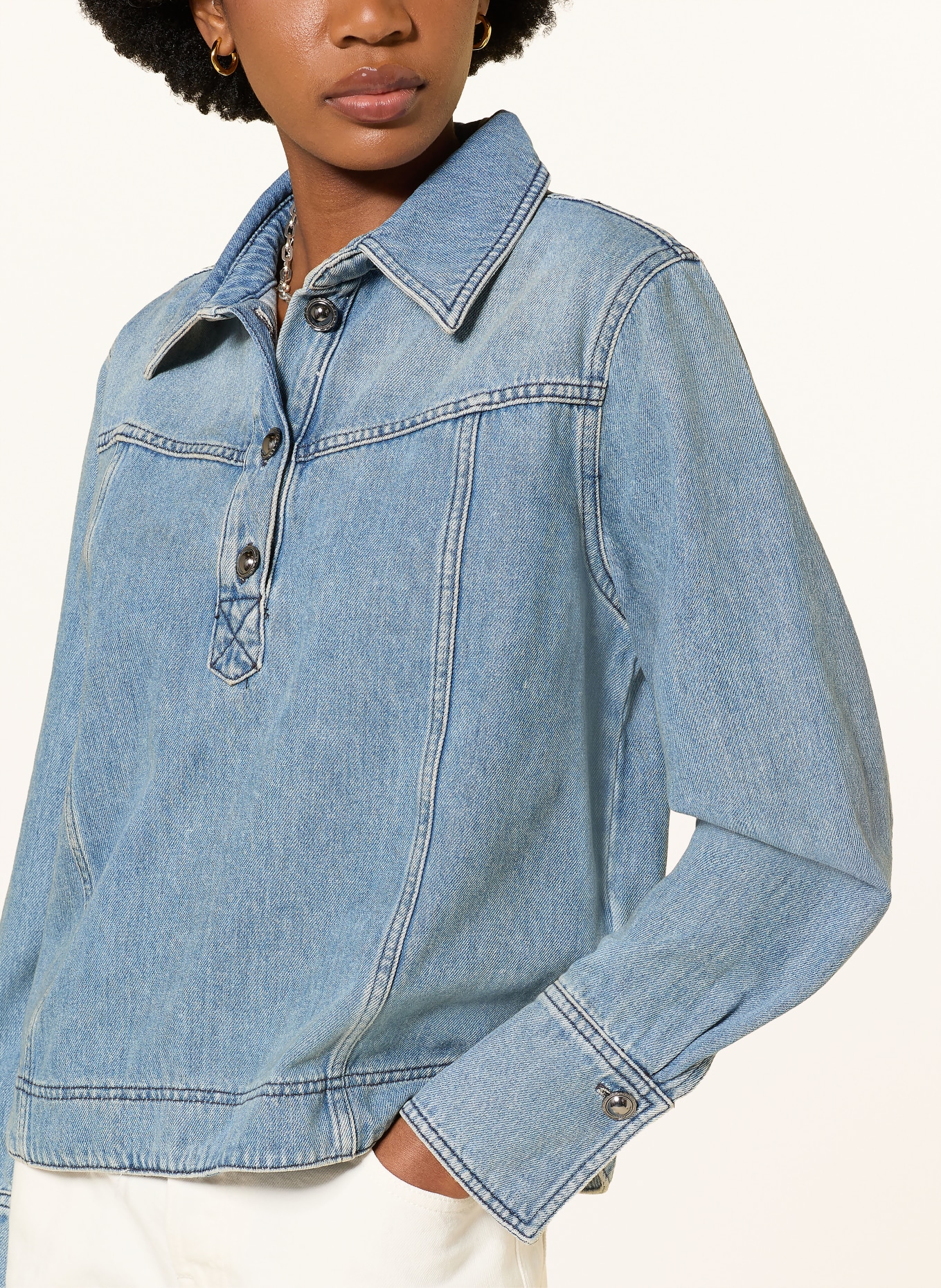 ba&sh Jeans-Poloshirt: HELLBLAU