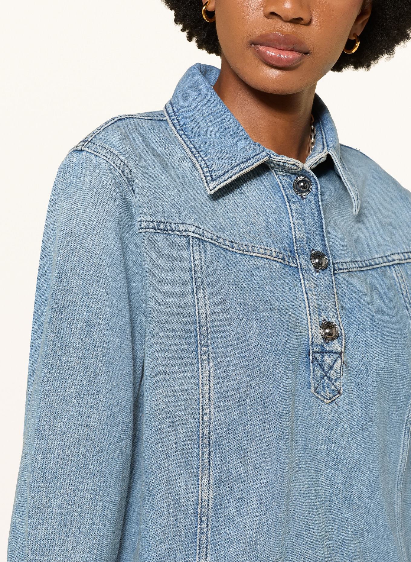 ba&sh Jeans-Poloshirt: HELLBLAU