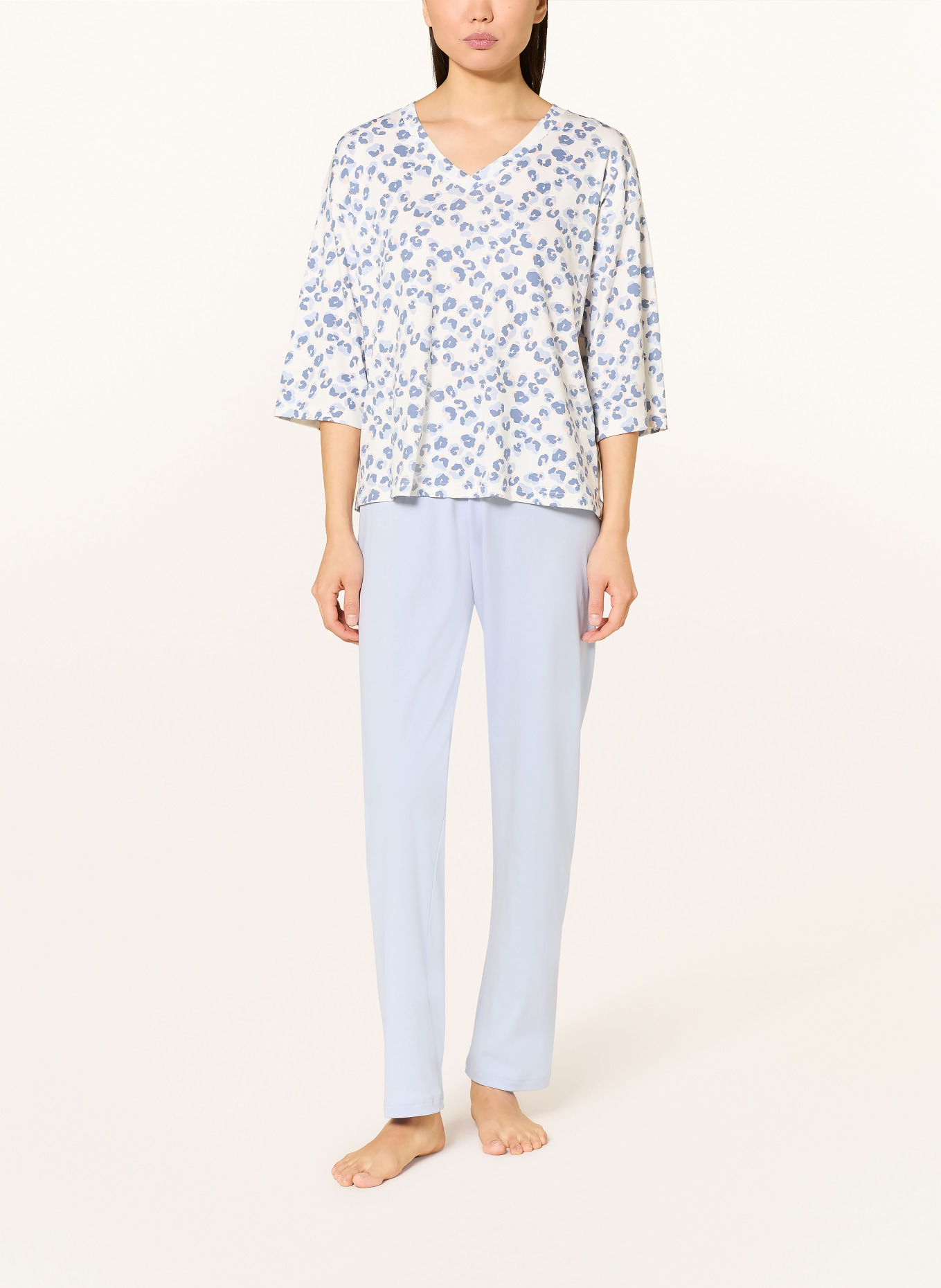 mey pyjama: LICHTBLAUW / WIT