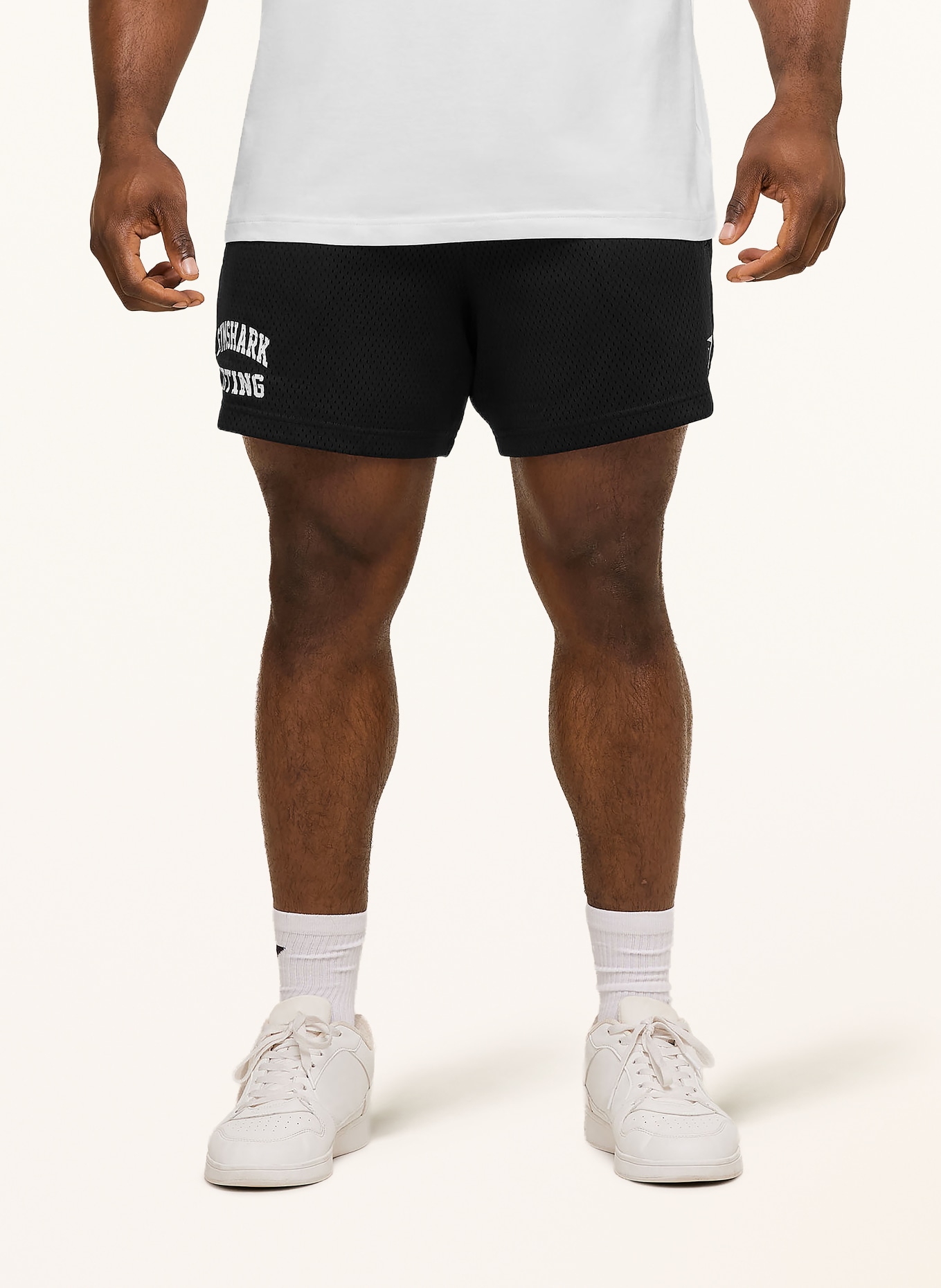 GYMSHARK Trainingsshorts LIFTING MESH 5": SCHWARZ
