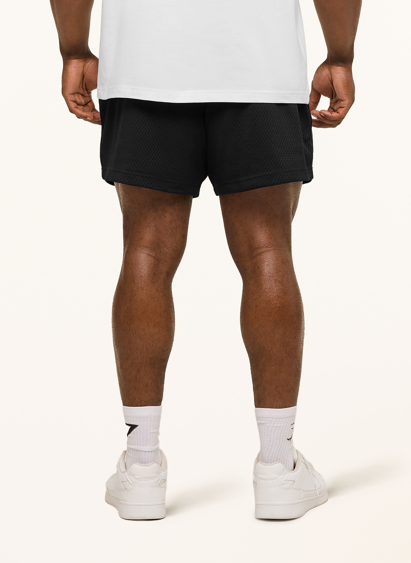 GYMSHARK Trainingsshorts LIFTING MESH 5": SCHWARZ