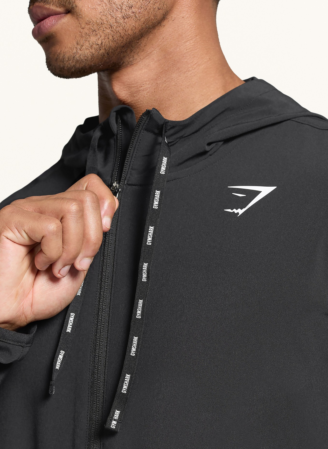 GYMSHARK Trainingsjacke ARRIVAL: SCHWARZ