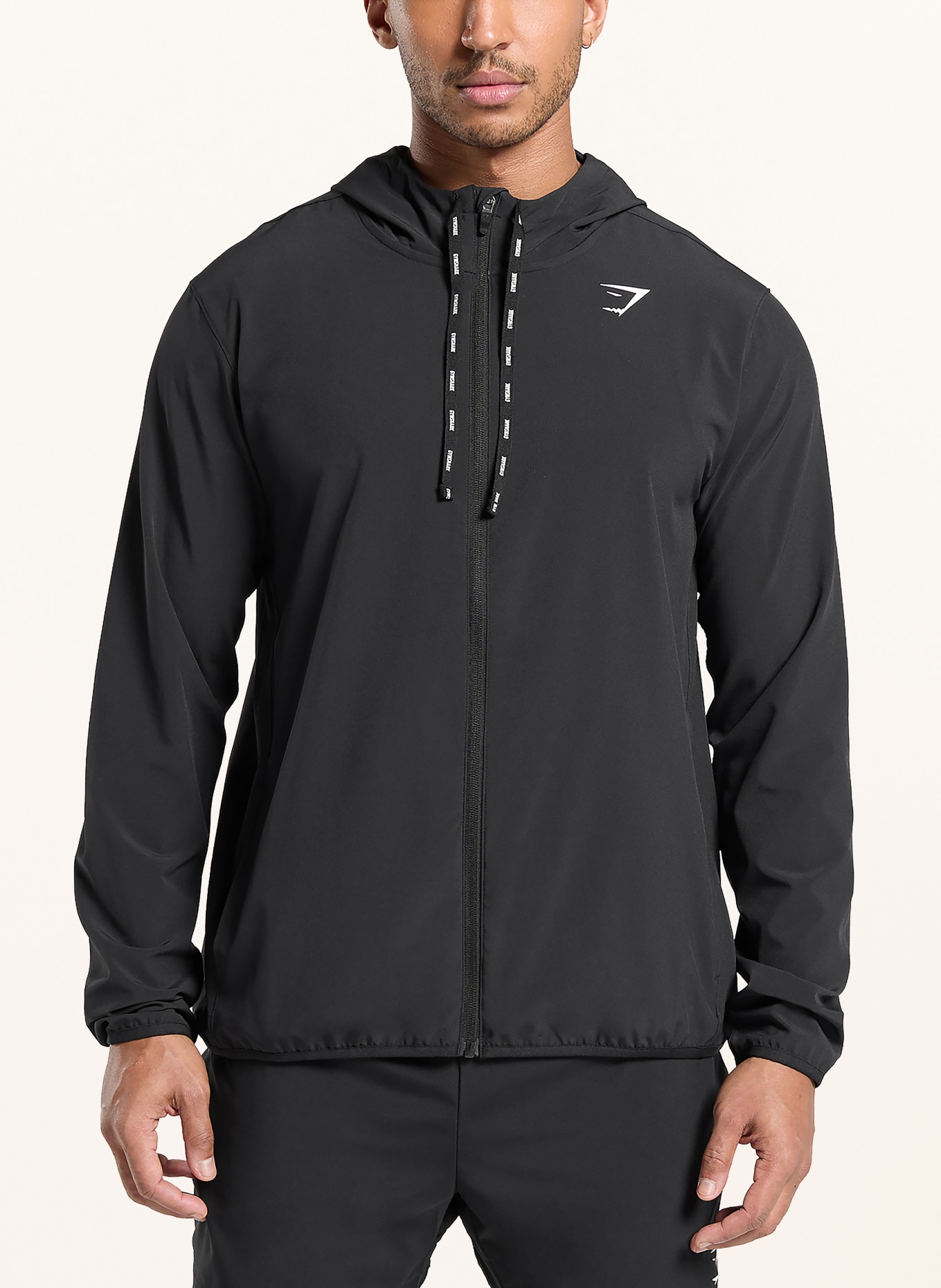 GYMSHARK Trainingsjacke ARRIVAL: SCHWARZ