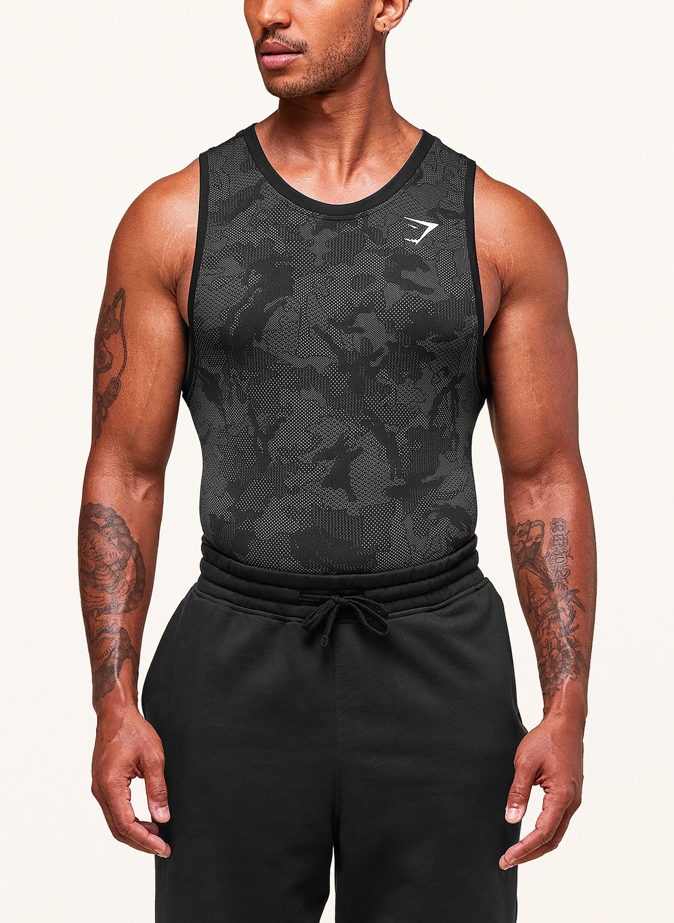GYMSHARK Tanktop GEO SEAMLESS: SCHWARZ