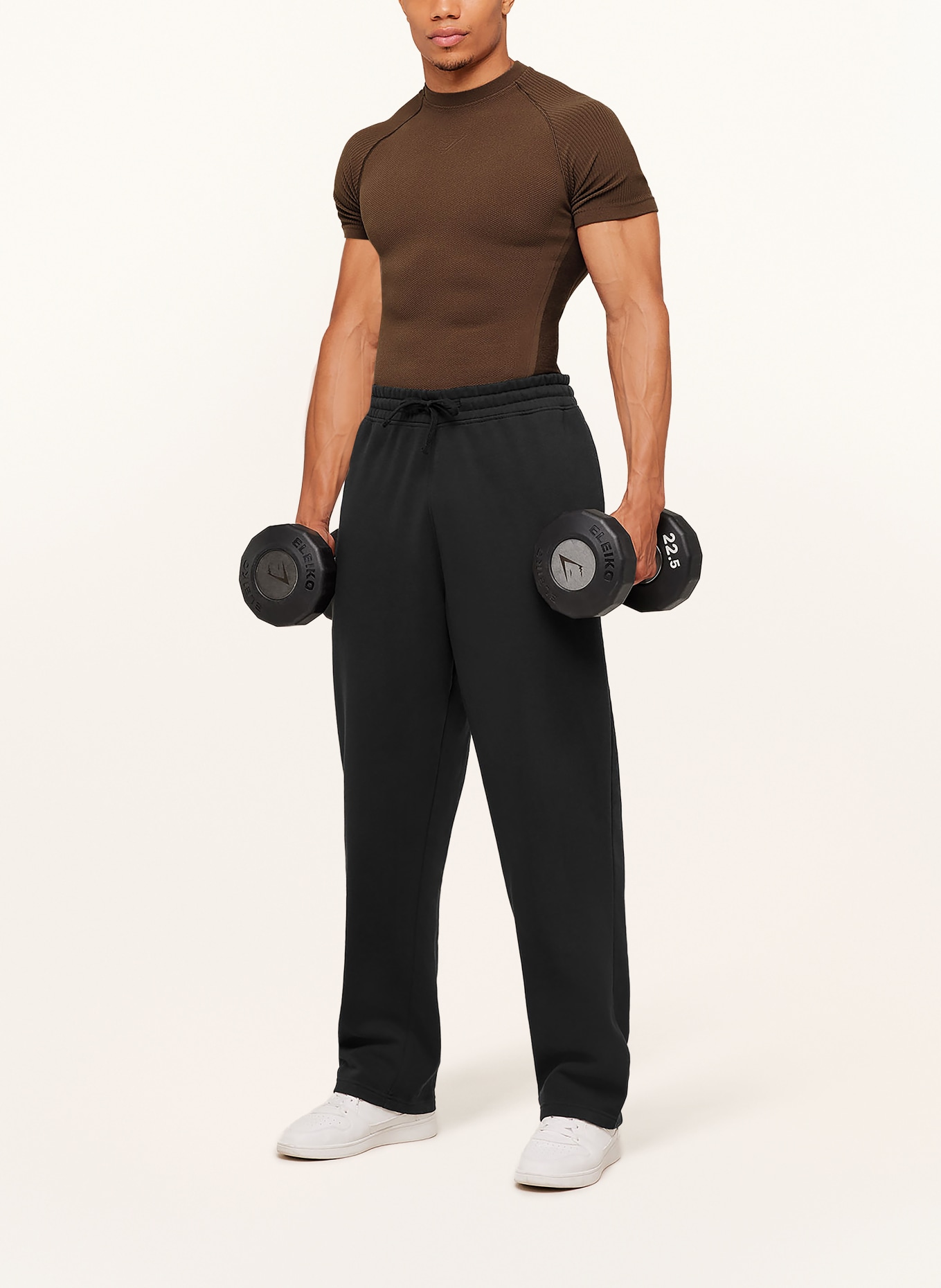 GYMSHARK T-shirt PHYSIQUE: MARRON FONCÉ