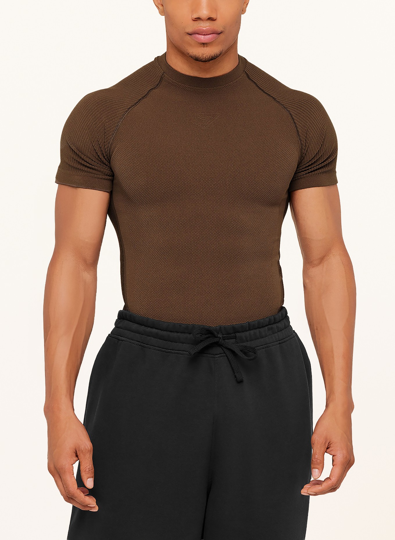 GYMSHARK T-shirt PHYSIQUE: MARRON FONCÉ