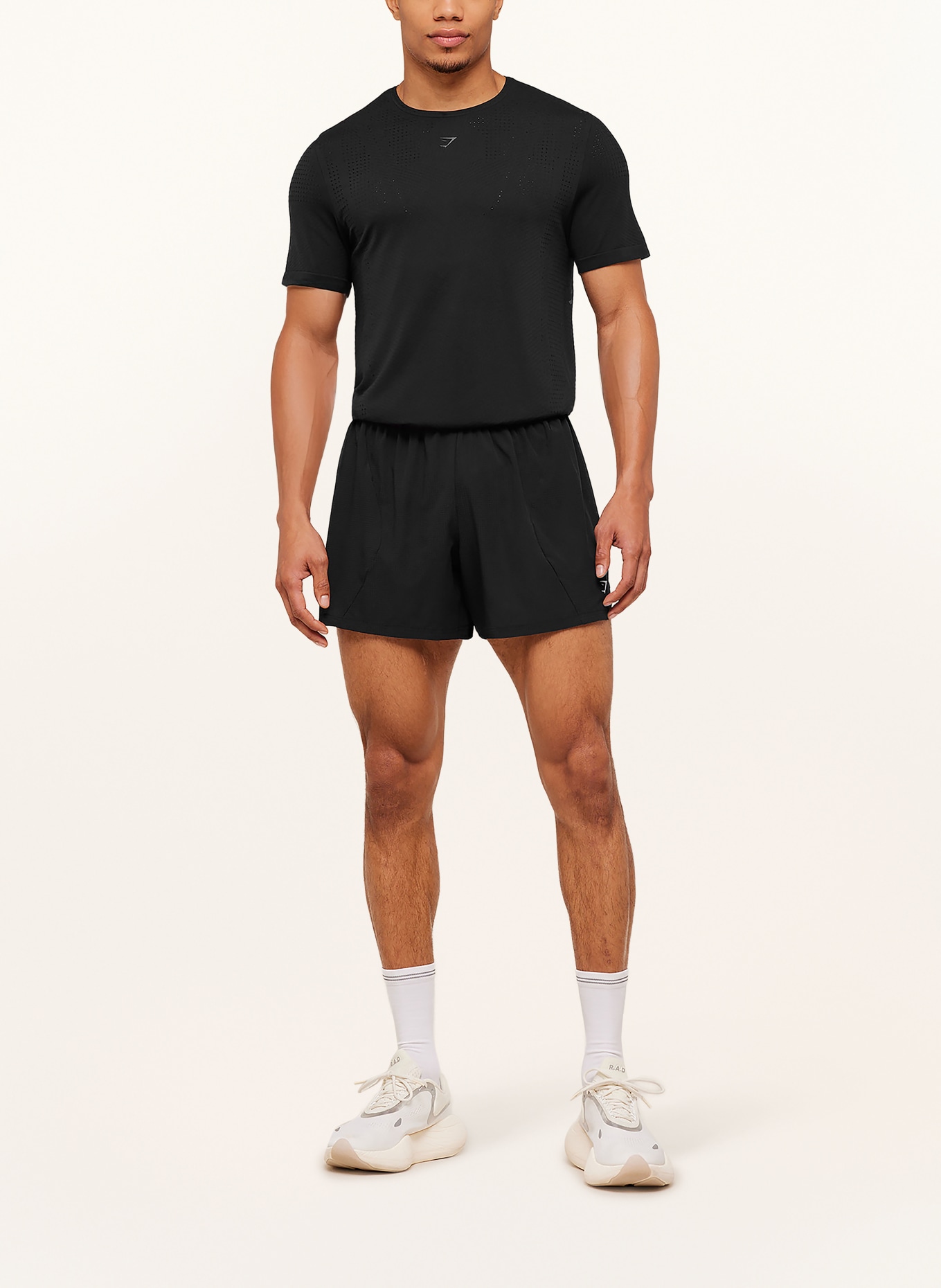 GYMSHARK Laufshirt SEAMLESS: SCHWARZ