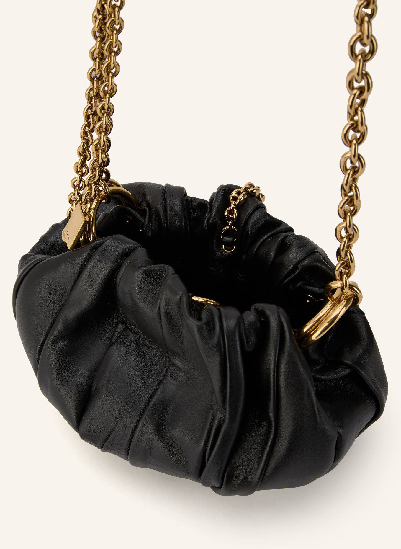 Chloé Taška přes rameno PLISSÉ: BLACK