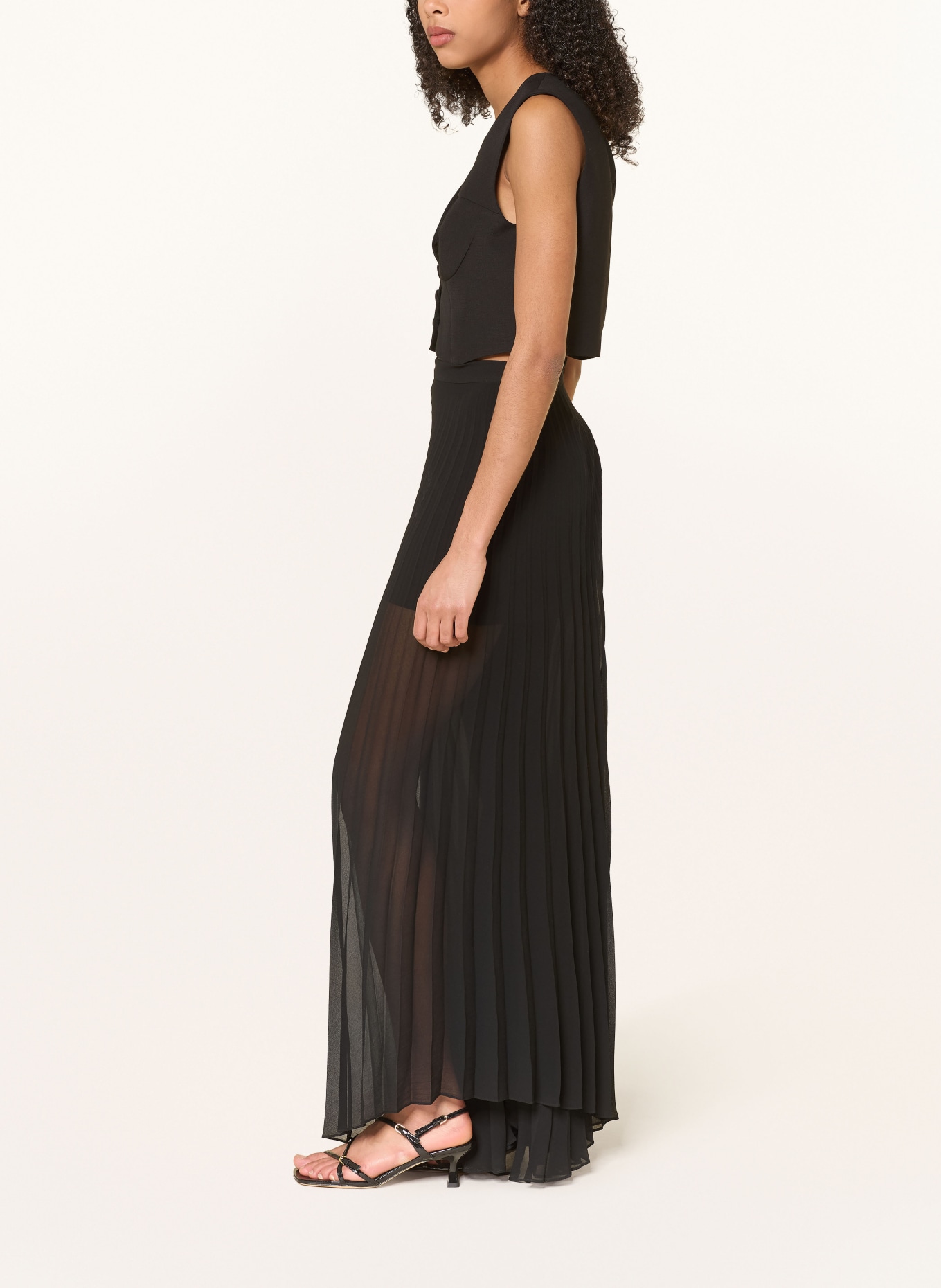 SANDRO Plisseehose: SCHWARZ