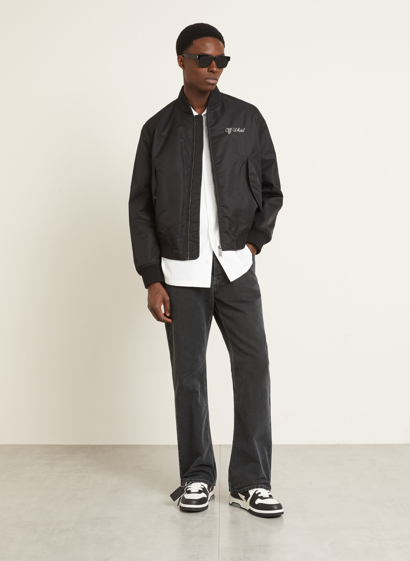 Off-White HALF ARROW Slim Relaxed Fit jeans: 0001 BLACK