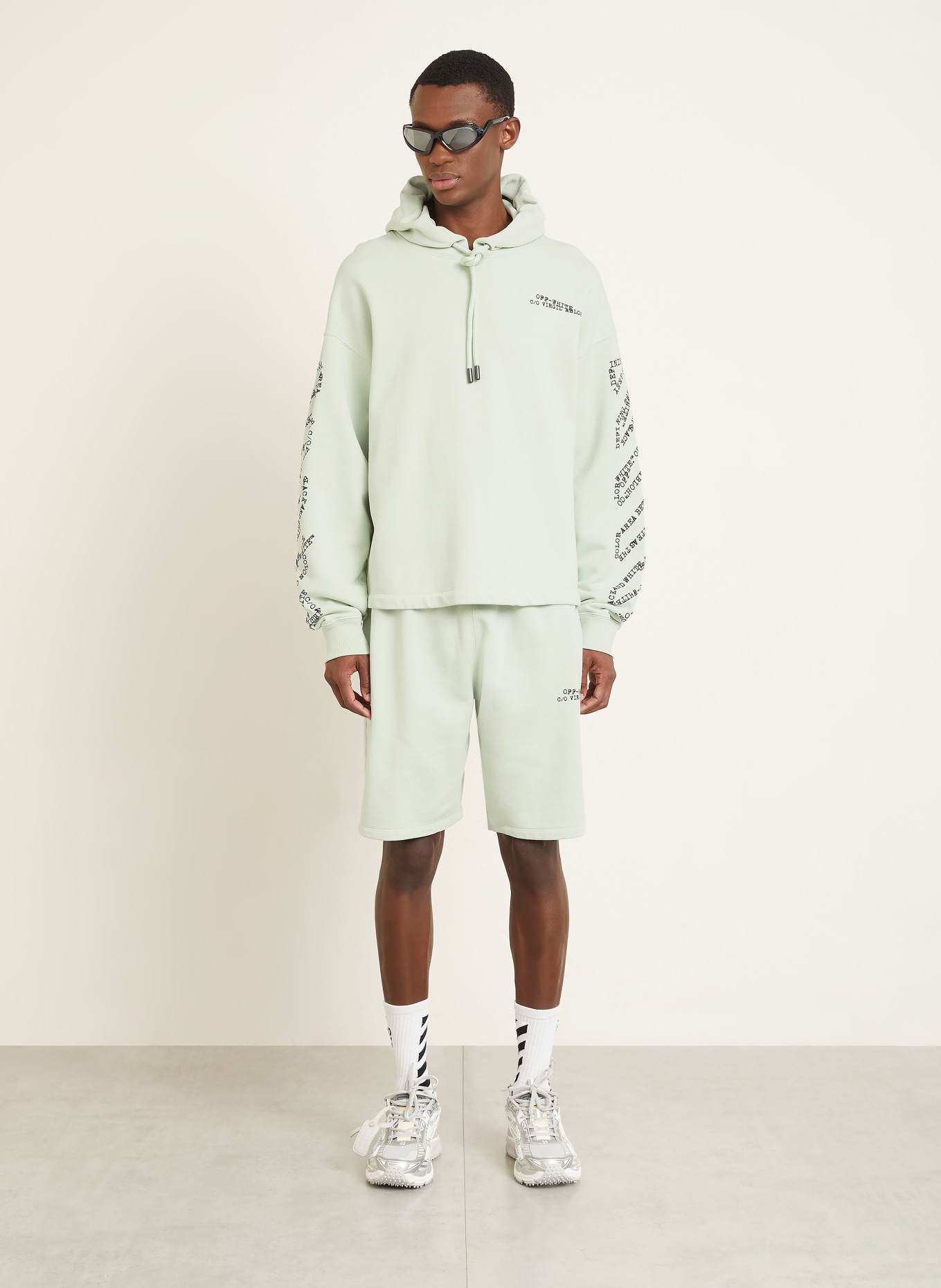 Off-White Hoodie: MINT / SCHWARZ