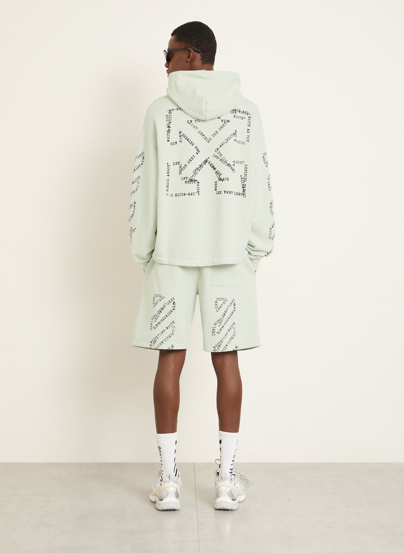 Off-White Hoodie: MINT / SCHWARZ