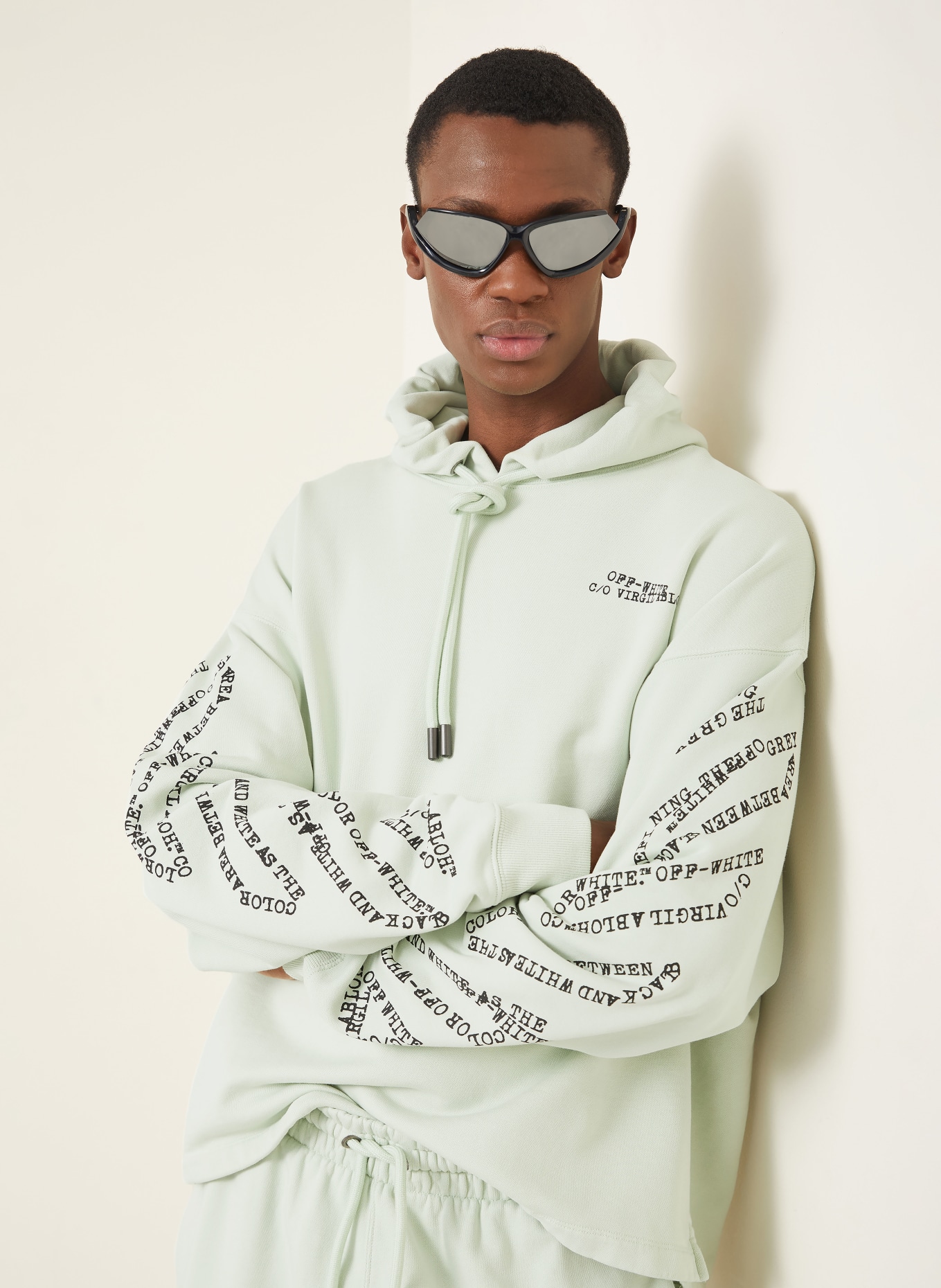 Off-White Hoodie: MINT / SCHWARZ