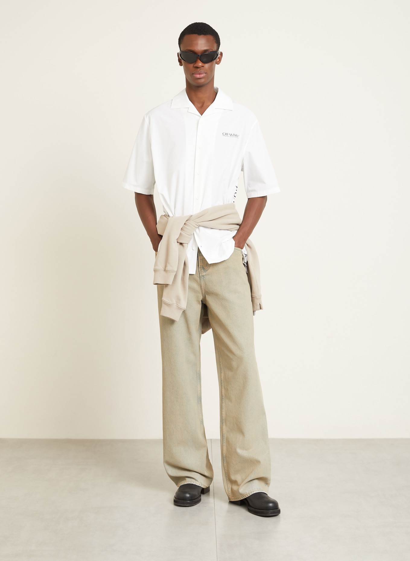 Off-White Resorthemd Comfort Fit: WEISS / SCHWARZ