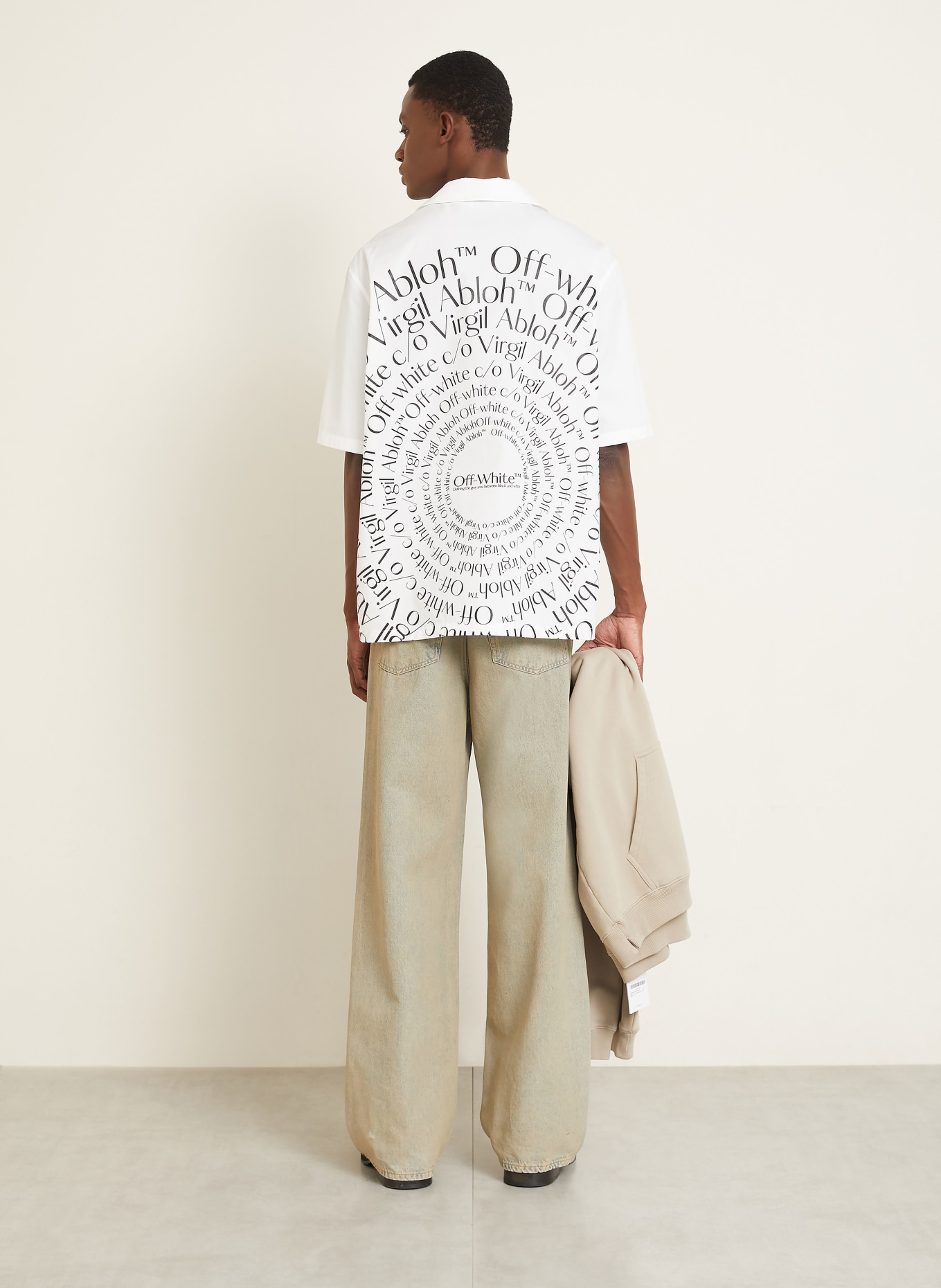 Off-White Resorthemd Comfort Fit: WEISS / SCHWARZ