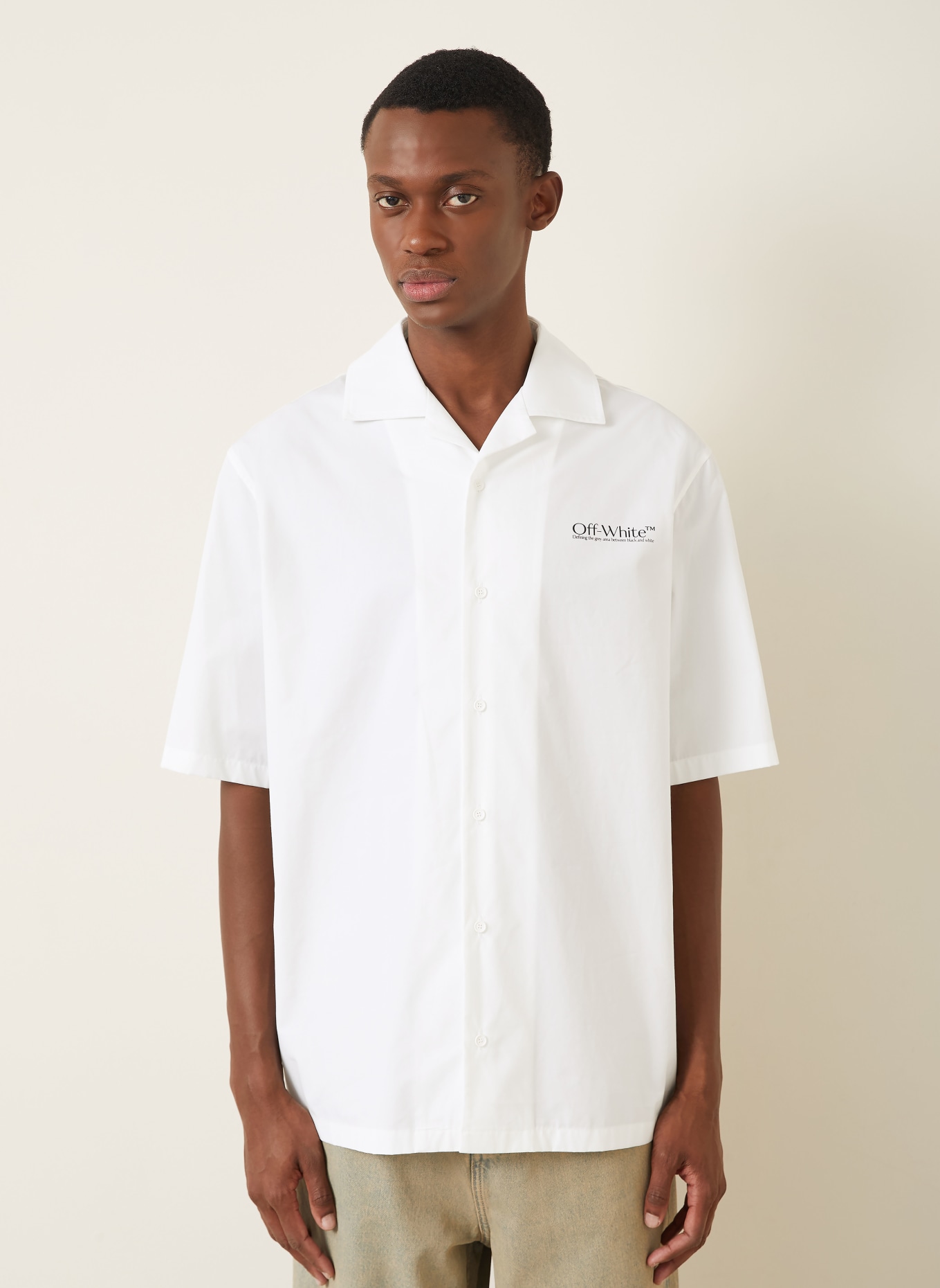 Off-White Resorthemd Comfort Fit: WEISS / SCHWARZ
