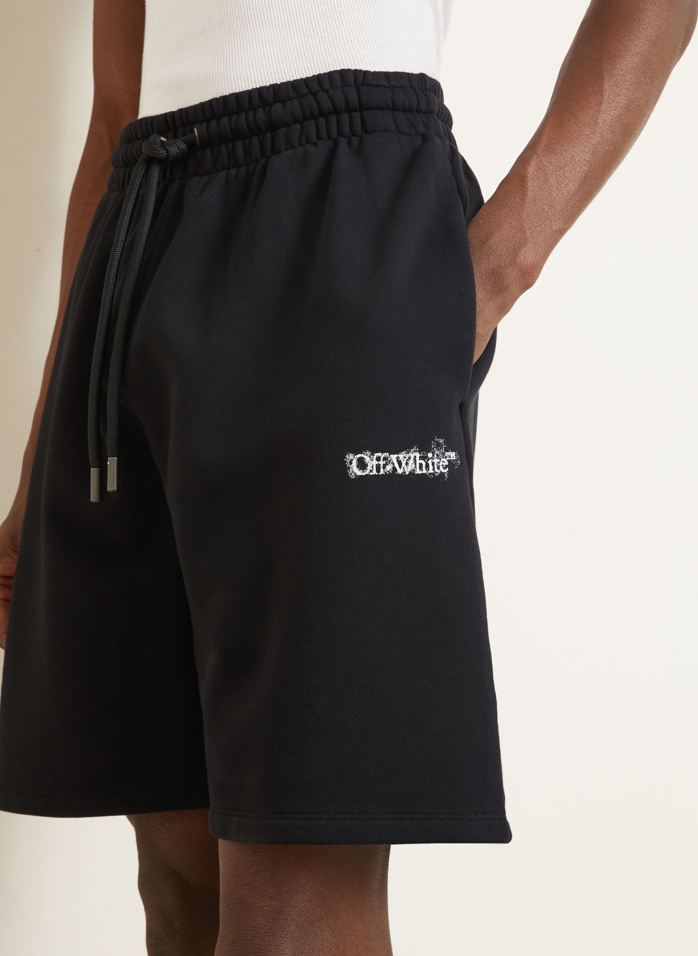 Off-White Sweatshorts HERALDIC ARROW SKATE: ZWART / WIT