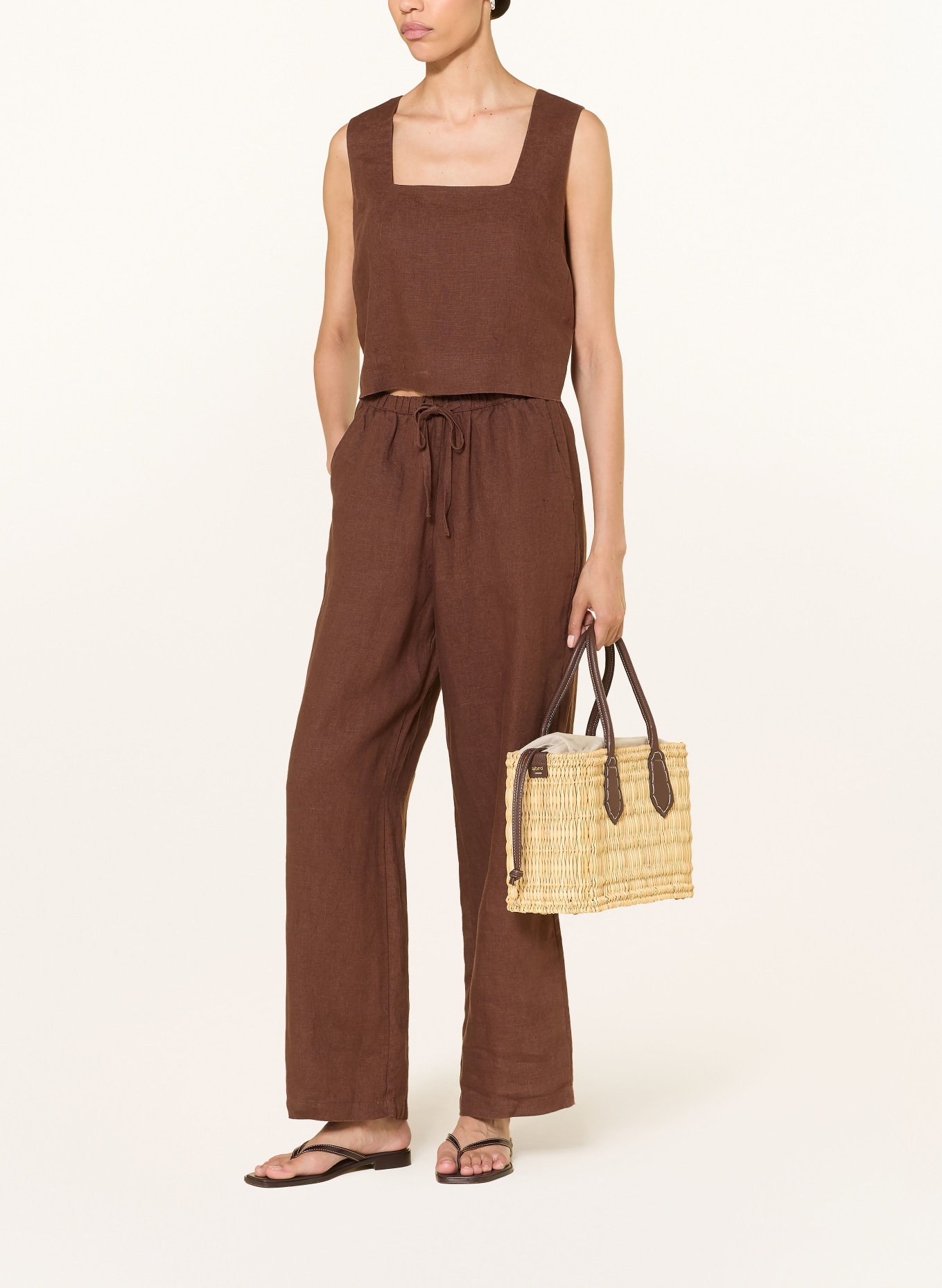 Rails Top ARIKA z lnu: CIEMNOBRĄZOWY