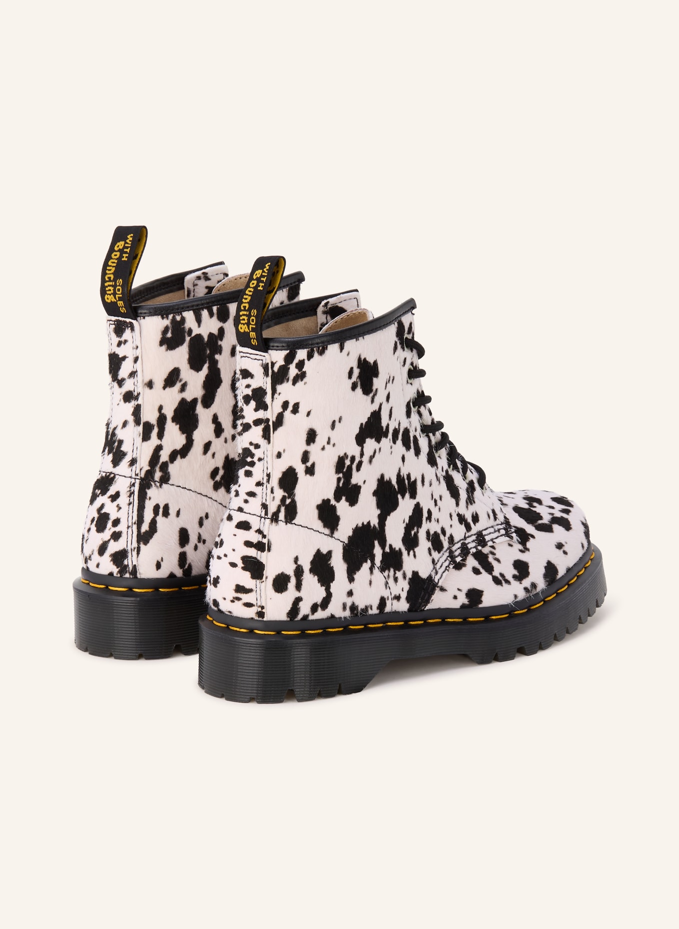 Dr. Martens Lace-up Boots 1460 BEX: CREAM / BLACK