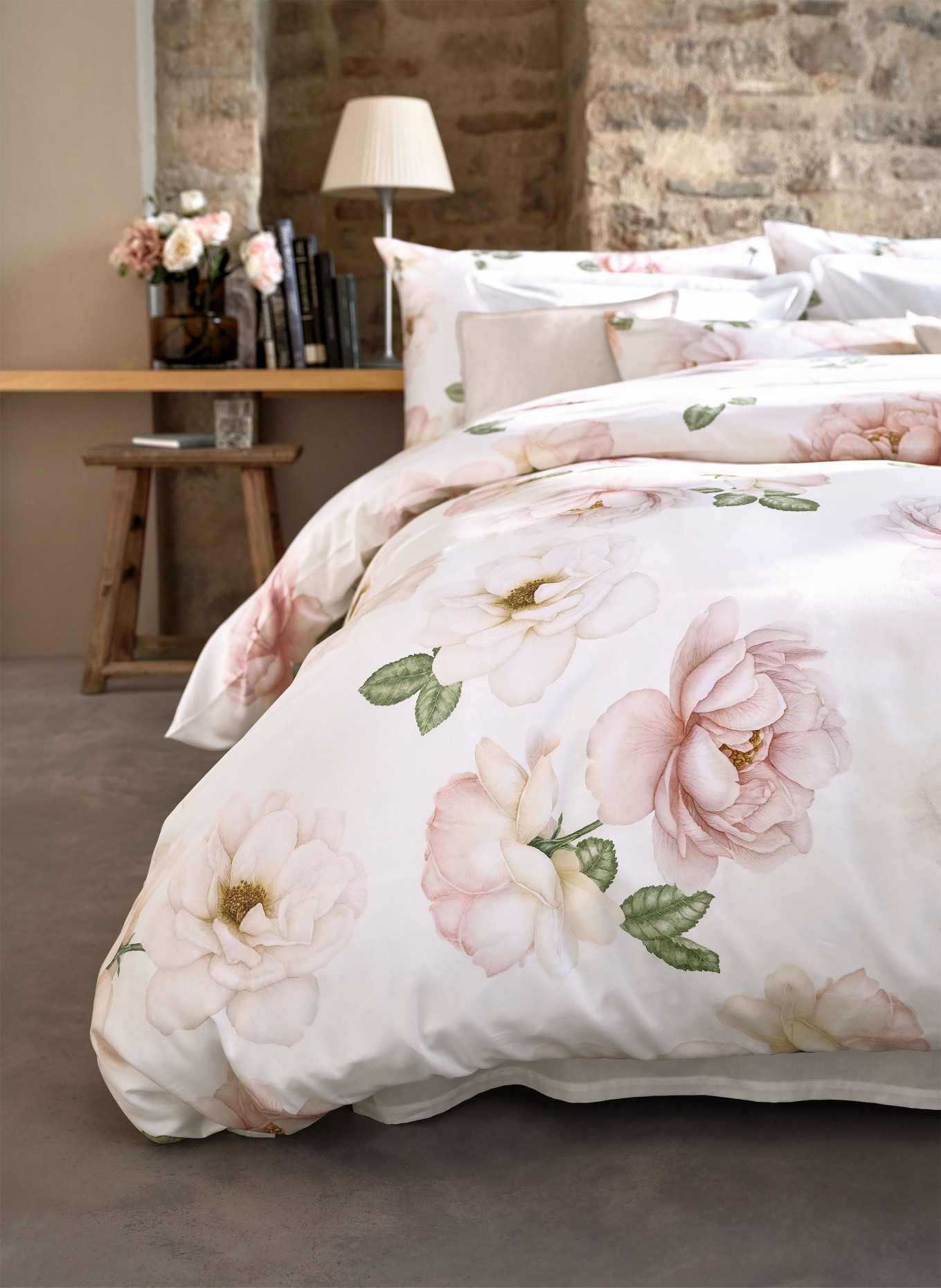 SCHLOSSBERG Poszewka na poduszkę ROSE: BIAŁY / BLADORÓŻOWY / RÓŻOWY