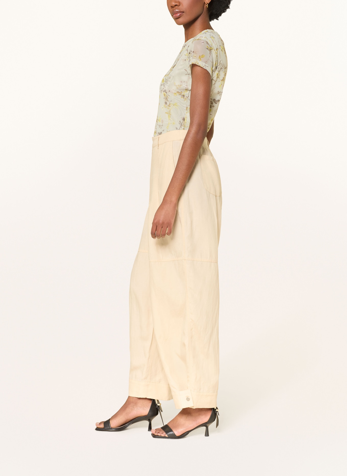 ALLSAINTS Spodnie z szerokimi nogawkami SHERELL: KREMOWY