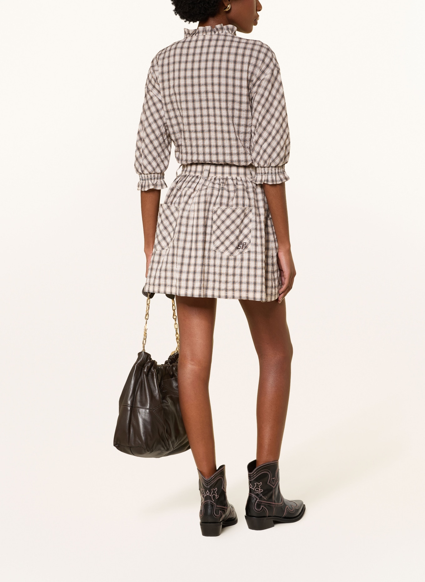 BAUM UND PFERDGARTEN Blusenshirt MARGIT aus Musselin mit 3/4-Arm: DUNKELBRAUN / BEIGE / SCHWARZ