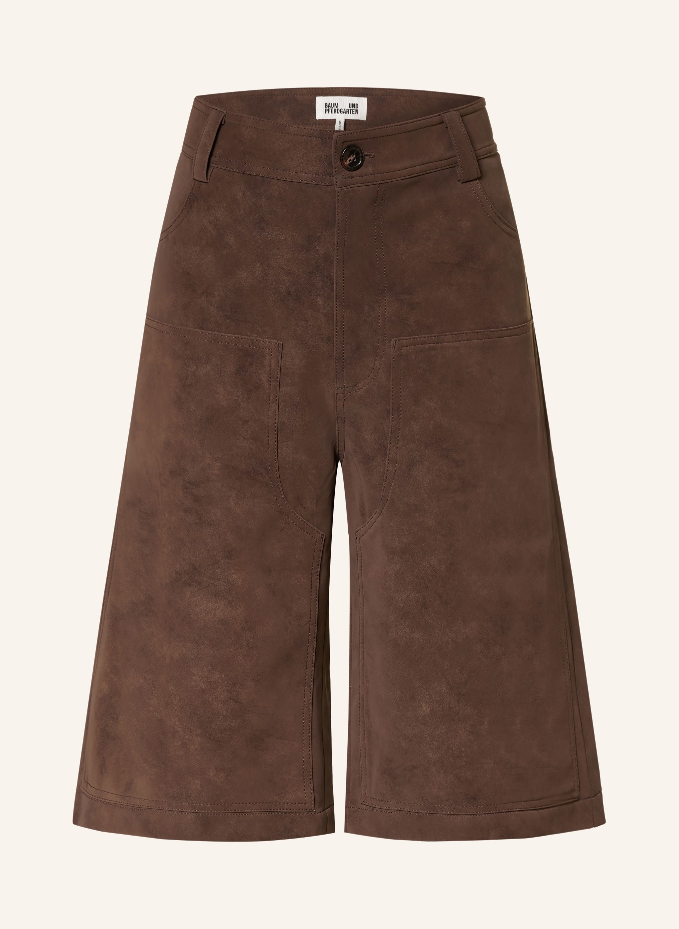 BAUM UND PFERDGARTEN Bermudashorts NUMI i läderlook: MÖRKBRUN