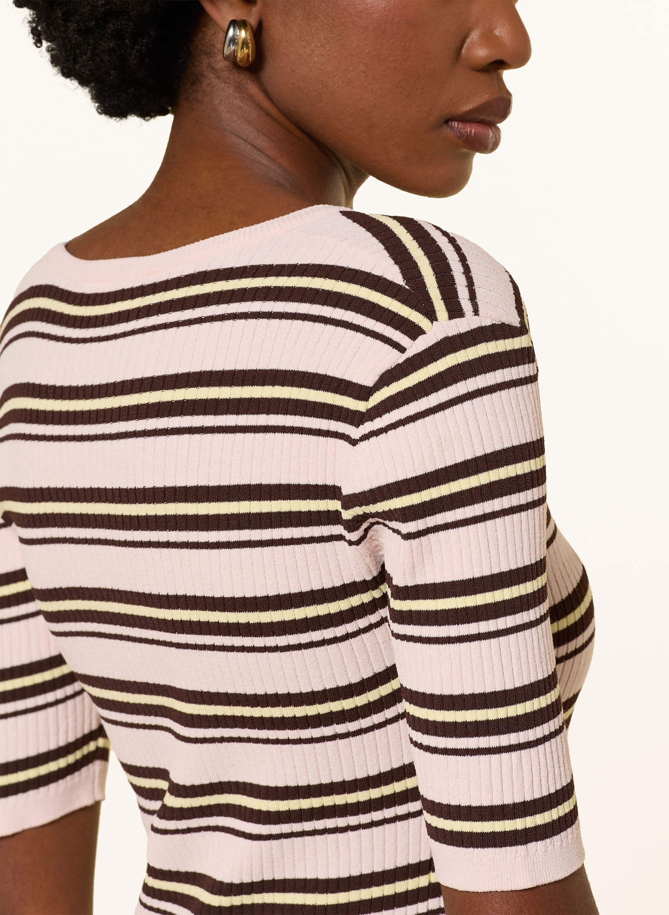 BAUM UND PFERDGARTEN Strickjacke CALYN: ROSÉ / DUNKELBRAUN / HELLGELB