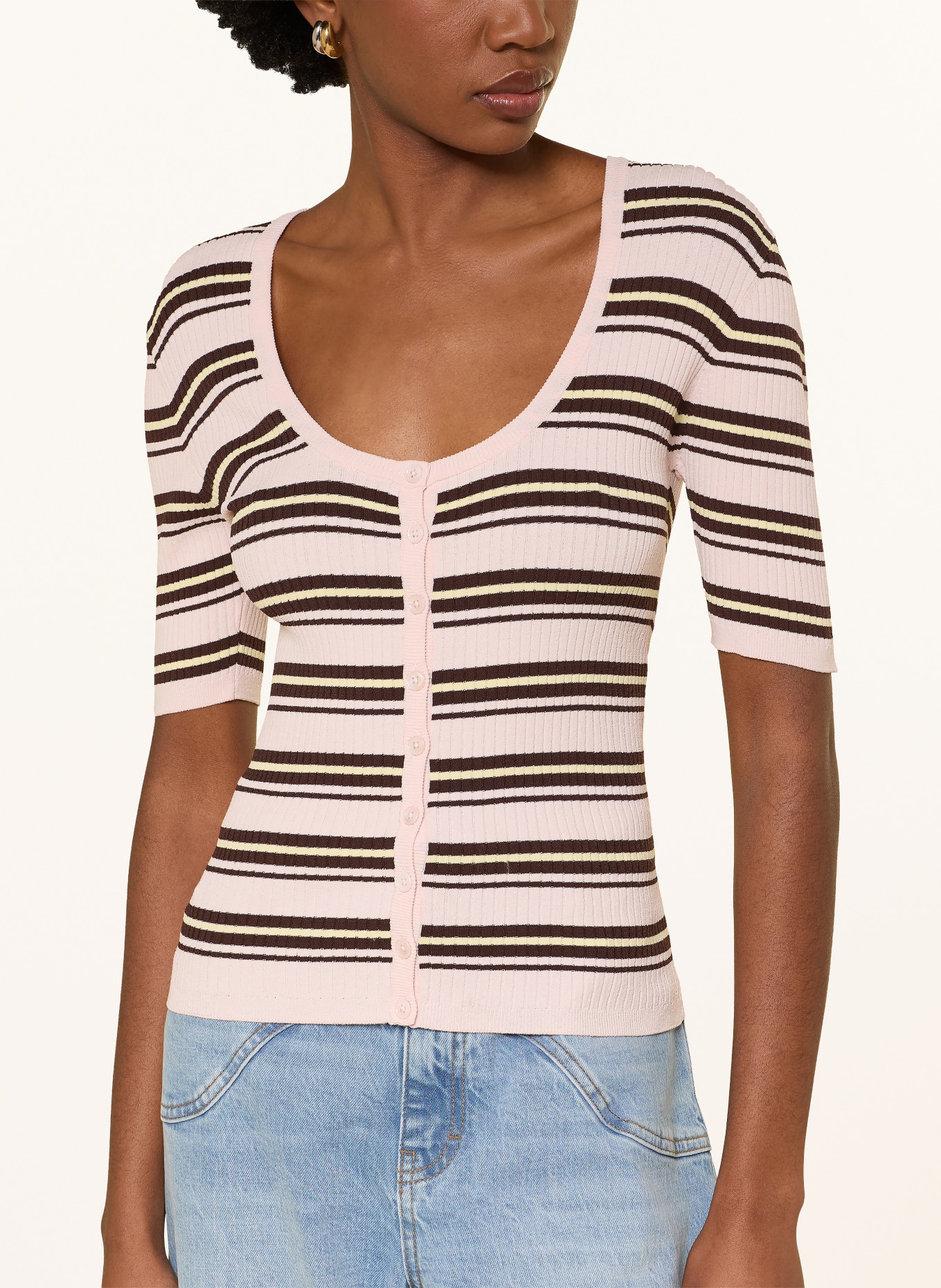 BAUM UND PFERDGARTEN Strickjacke CALYN: ROSÉ / DUNKELBRAUN / HELLGELB