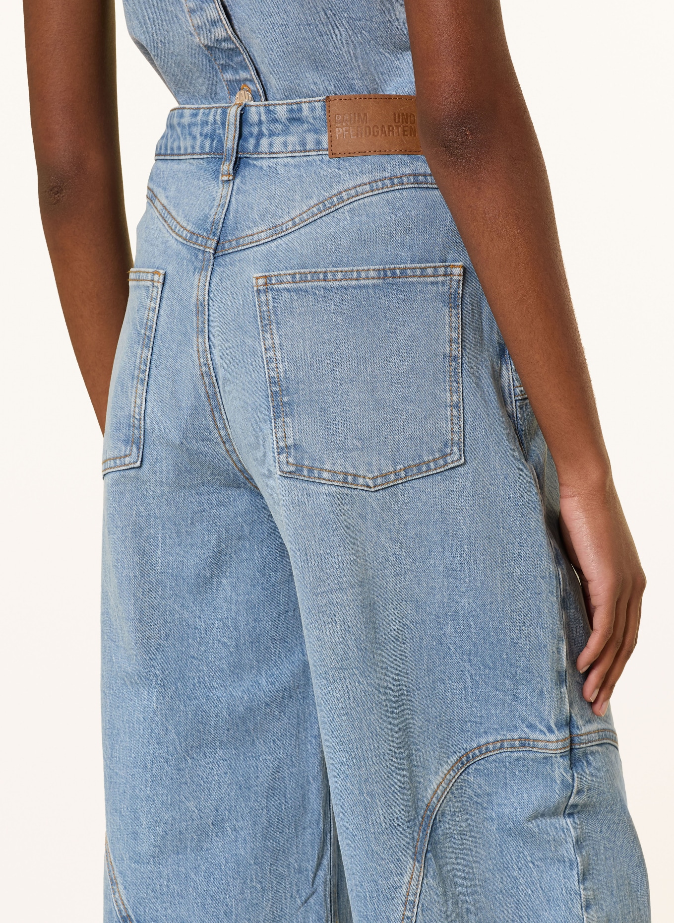 BAUM UND PFERDGARTEN Barrel Jeans NAPOLEN: C7585 Forever Blue Deni