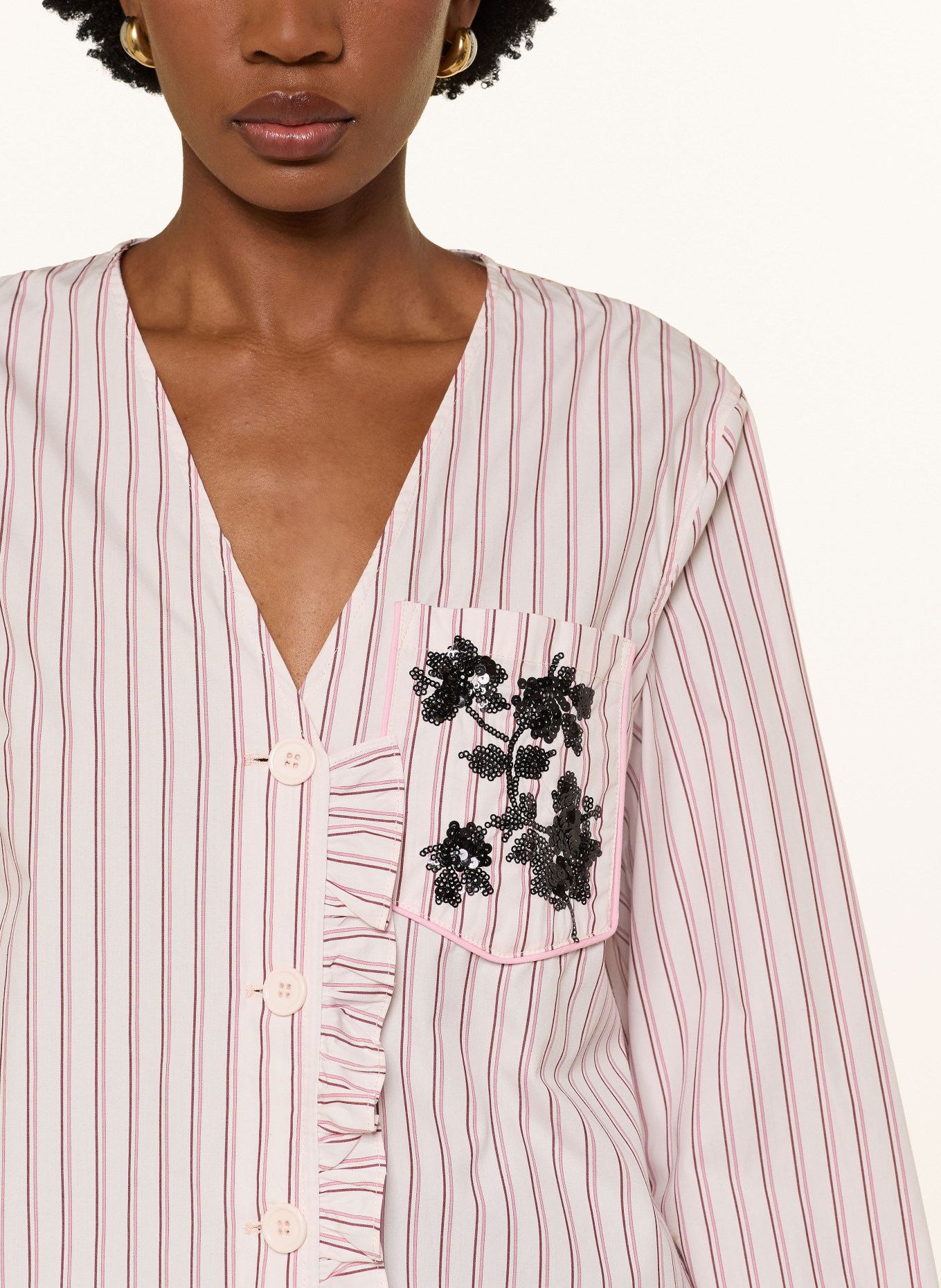 BAUM UND PFERDGARTEN BRIEL Blouse with Sequins and Ruffles: PINK / DARK BROWN / ECRU