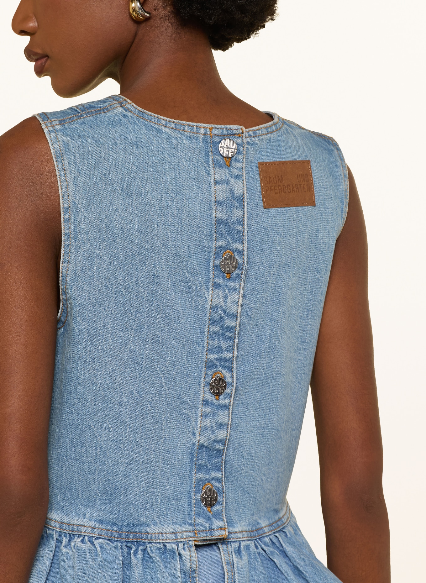 BAUM UND PFERDGARTEN Jeanstop MADINEL mit Rüschen: BLAU