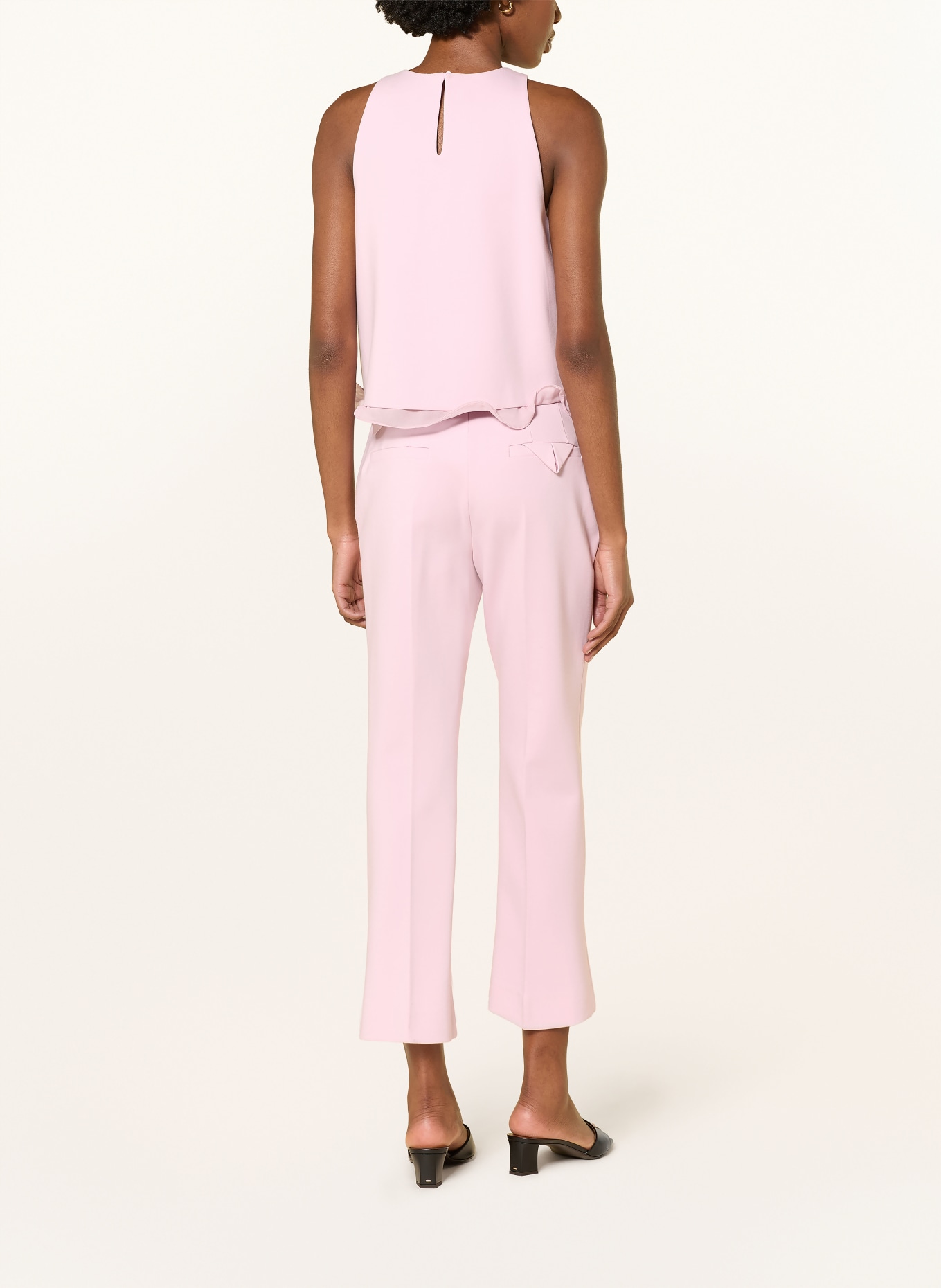 DOROTHEE SCHUMACHER Top EMOTIONAL ESSENCE: ROSÉ