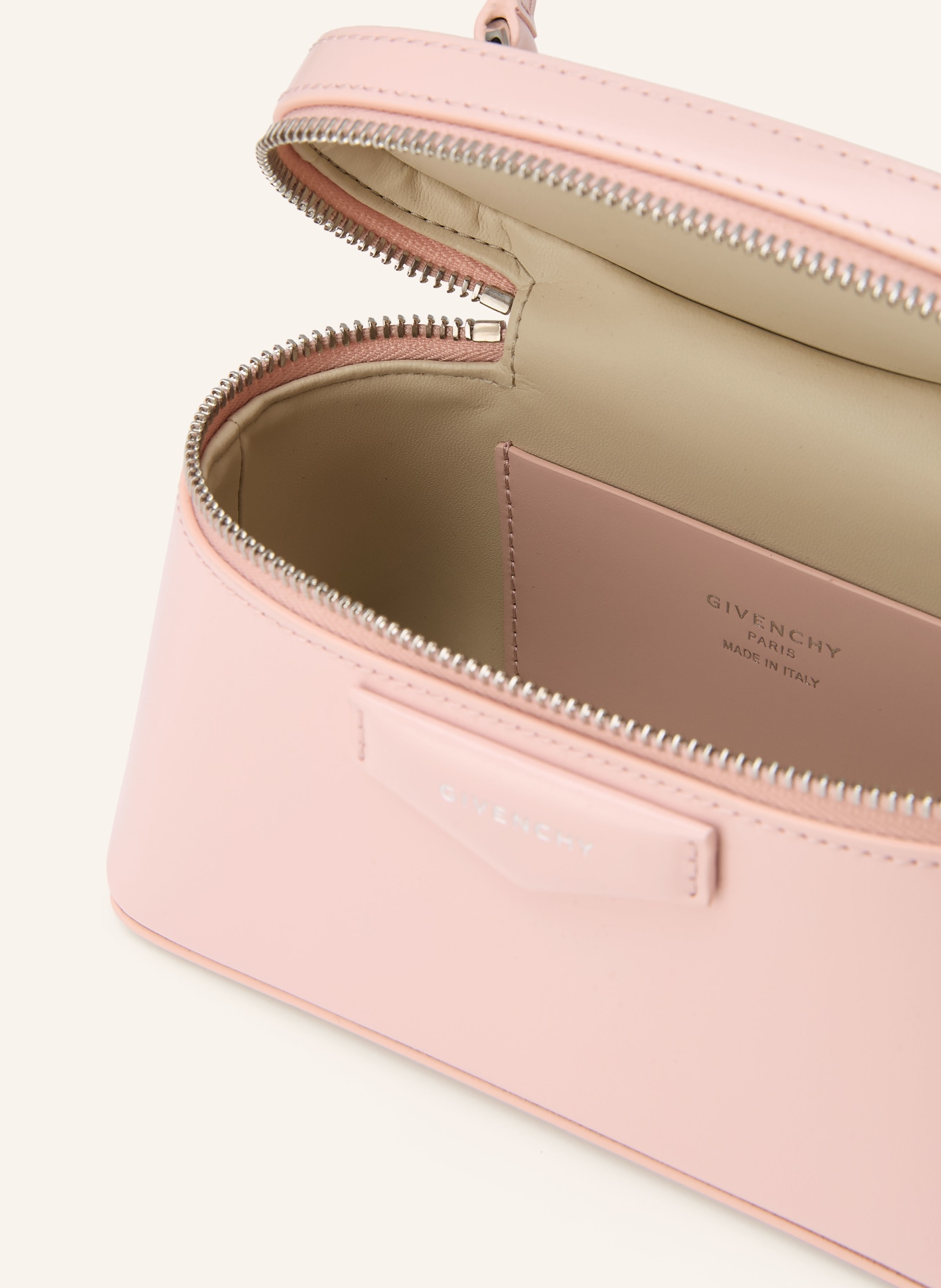 GIVENCHY Handtas ANTIGONA: ROSE CLAIR / ZILVER