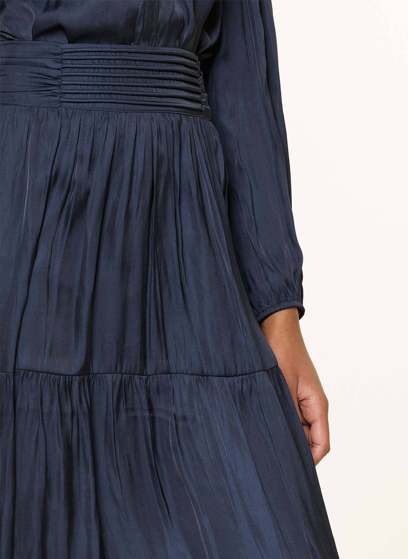 ba&sh Satinrock CAMYLA: DUNKELBLAU