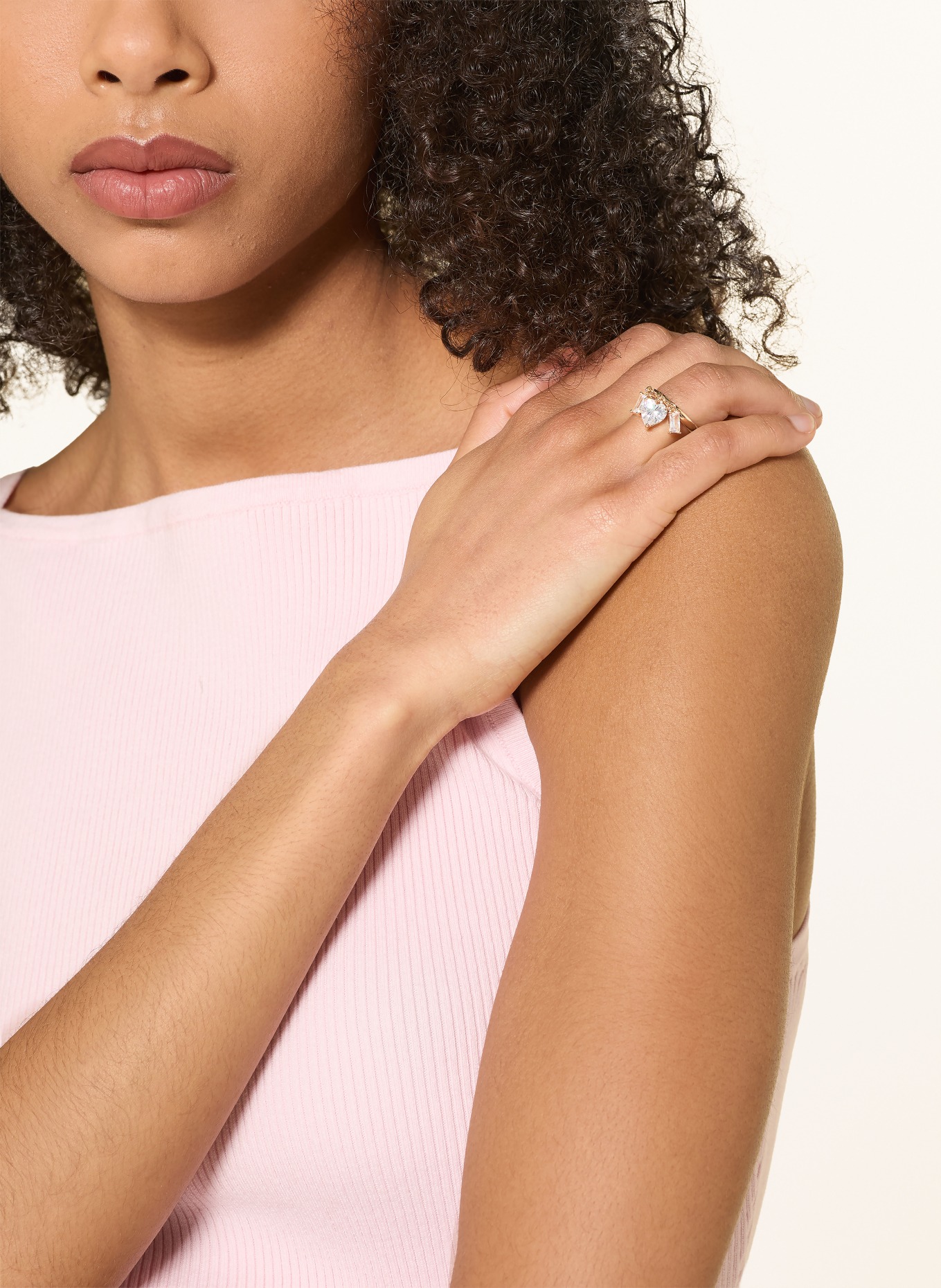 maje Ring: GOLD / WEISS