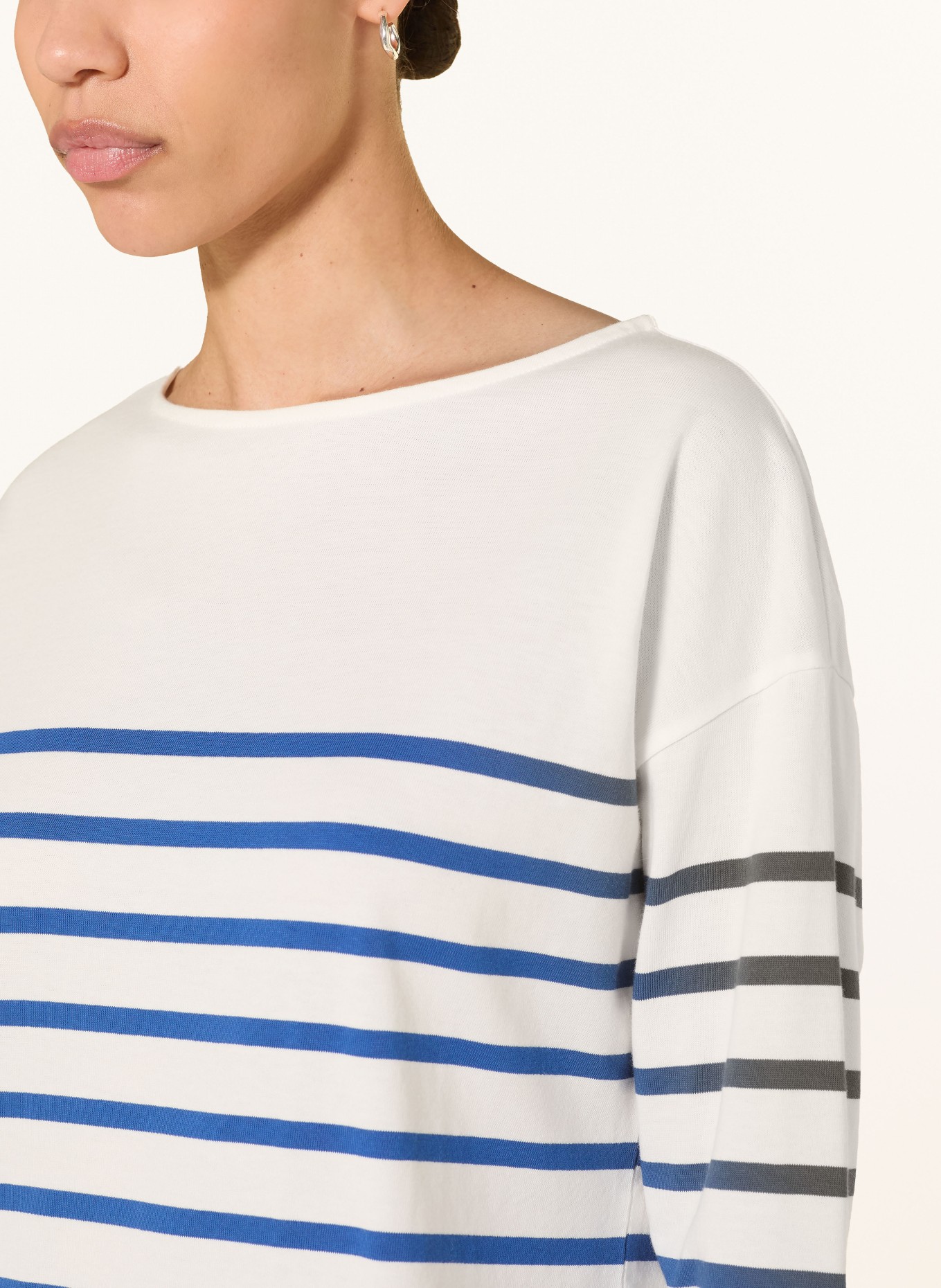 HOBBS Longsleeve SIAN: WEISS / DUNKELBLAU